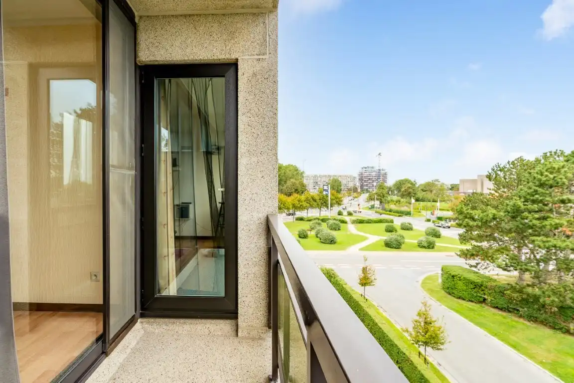 Huiselijk 1-slaapkamerapp met mog. tot parking foto 10