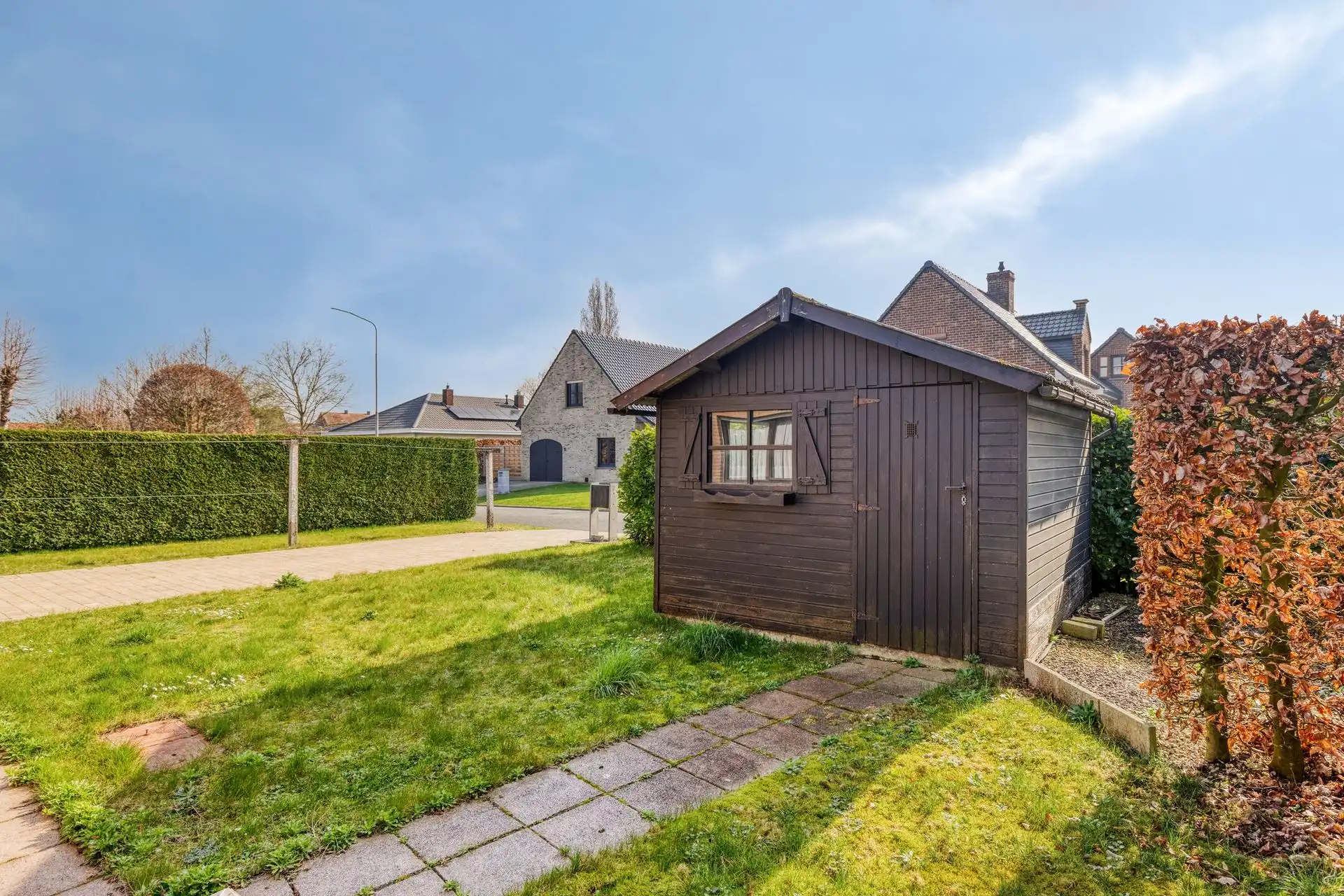 Vrijstaande woning, rustig gelegen,  met garage en tuin. foto 5