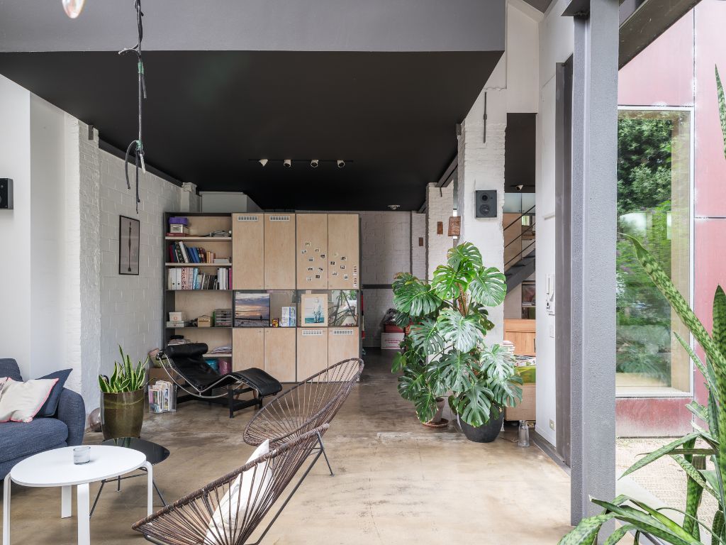 Lichtrijke en karaktervolle loft met tuin en 5 slaapkamers op toplocatie nabij Gent centrum! foto 8