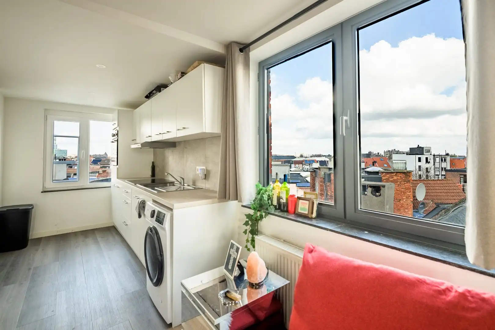 Dakstudio met panoramisch uitzicht over Antwerpen foto 6