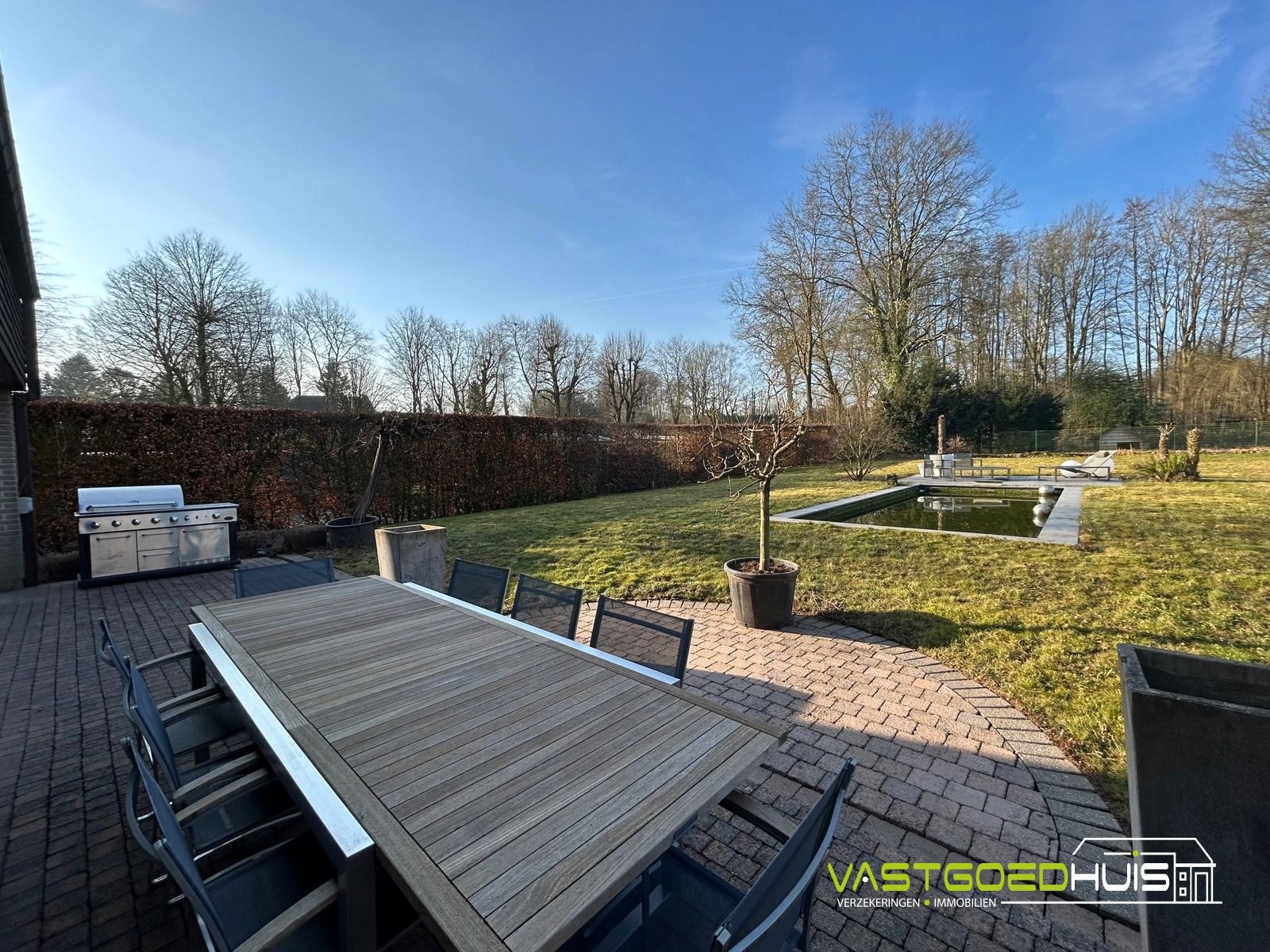 Statige villa met 5 slaapkamers en tuin op 18a26ca foto 28