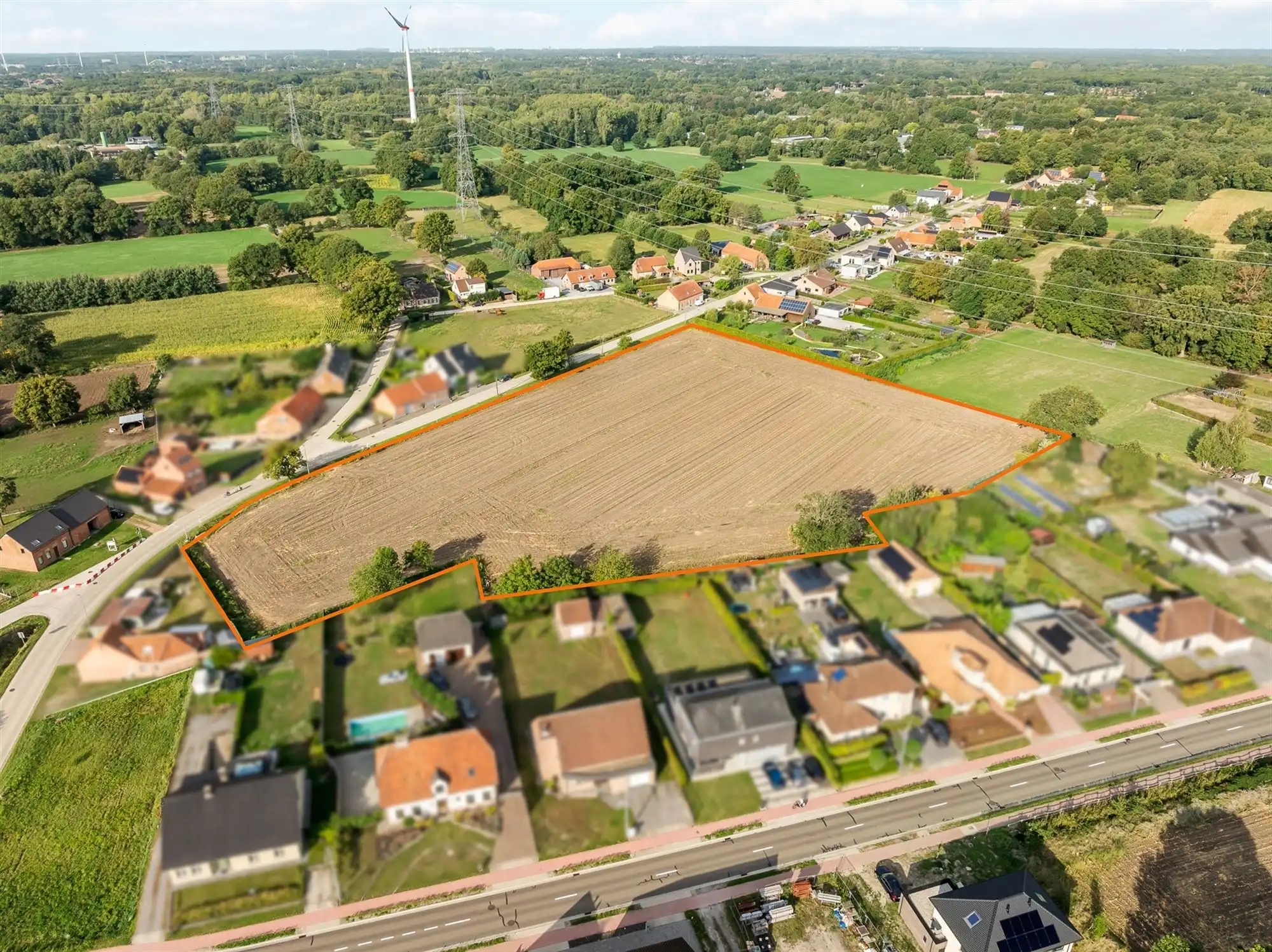 UITZONDERLIJK PERCEEL BOUWGROND MET WEILAND OP TOTALE OPPERVLAKTE VAN 2,1 HECTARE TE OLMEN foto 5