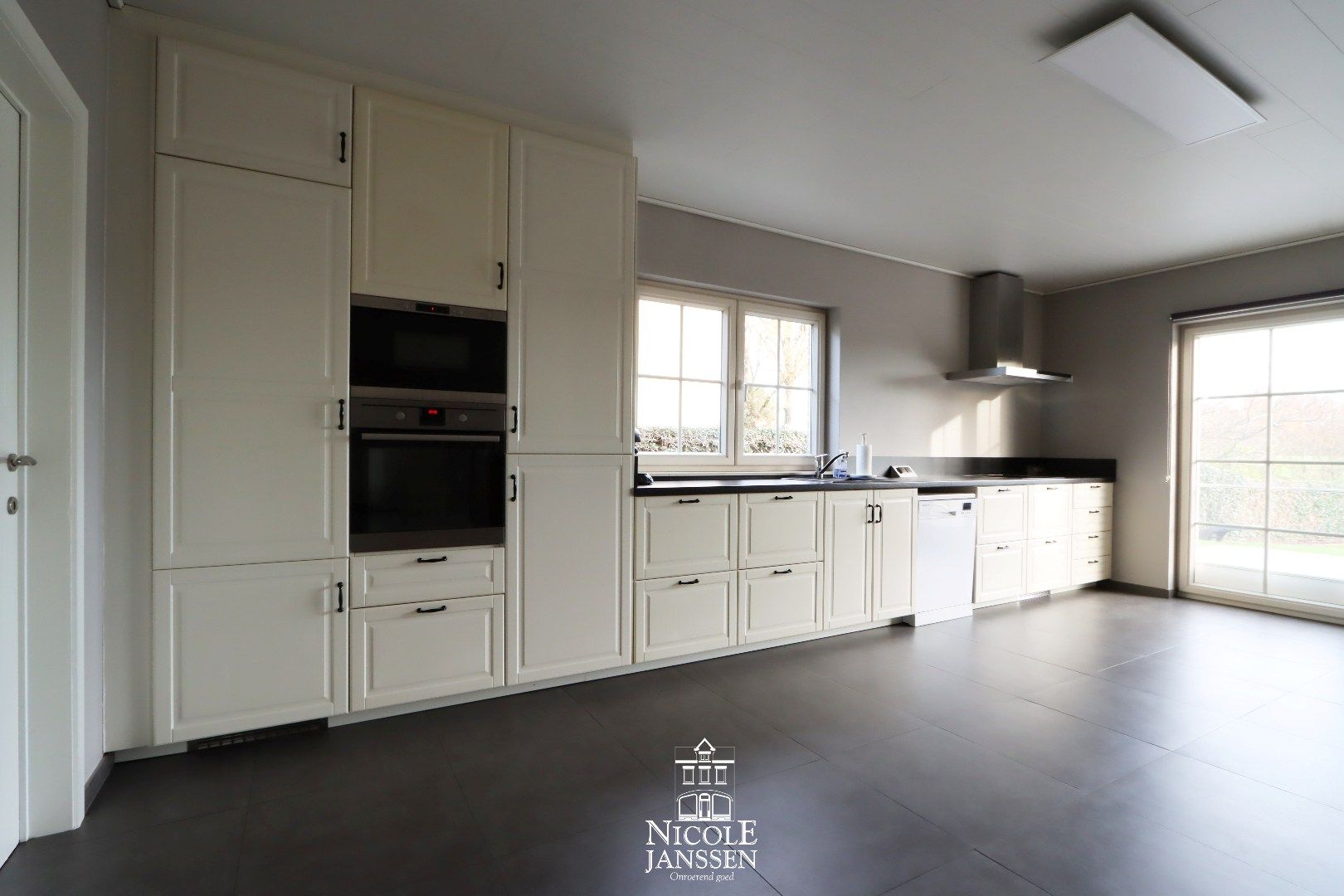 Ruime gezinswoning  foto 12