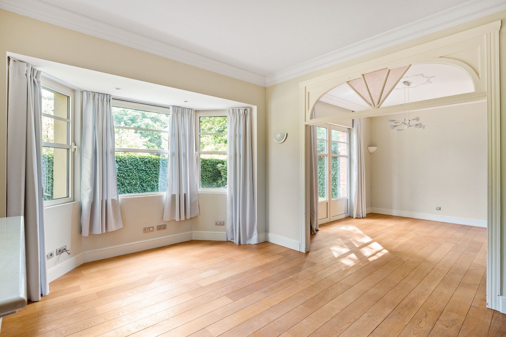 Charmante villa in gegeerde woonwijk Koningshof te Schoten foto 4