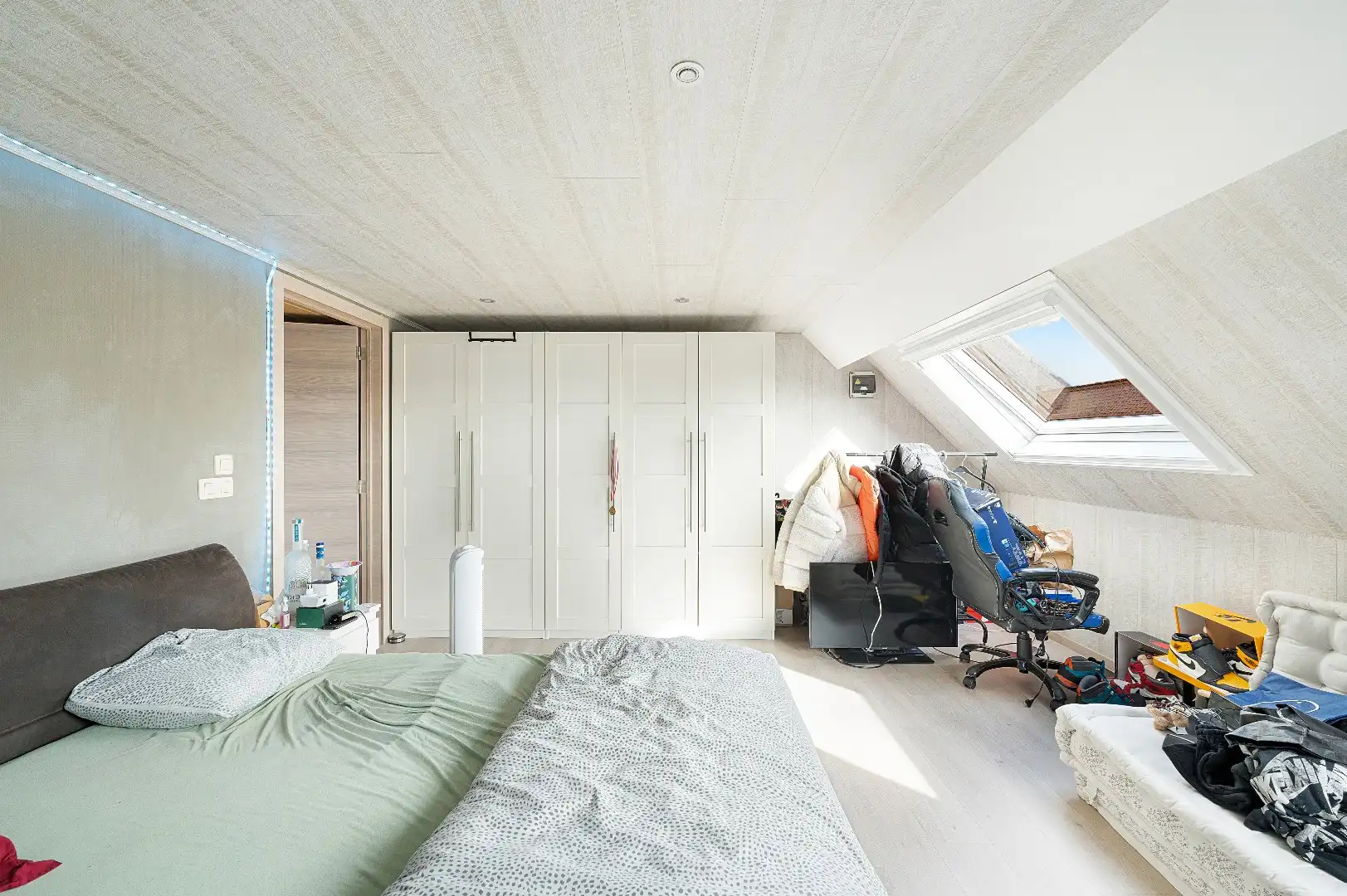  Instapklare en ruime gezinswoning met dubbele garage in het hart van Zeebrugge. foto 21