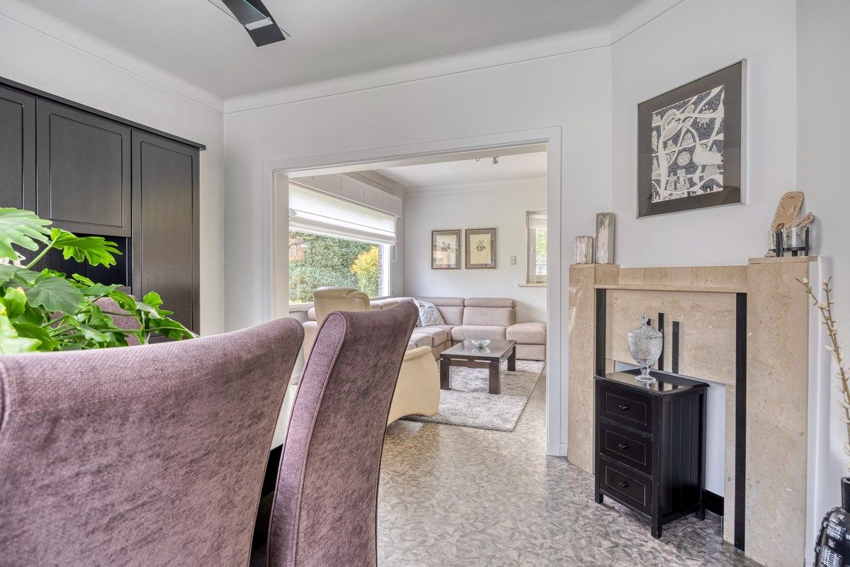 Rustig gelegen woning met oa 4 slpks op een mooi breed perceel van 21 are. foto 5