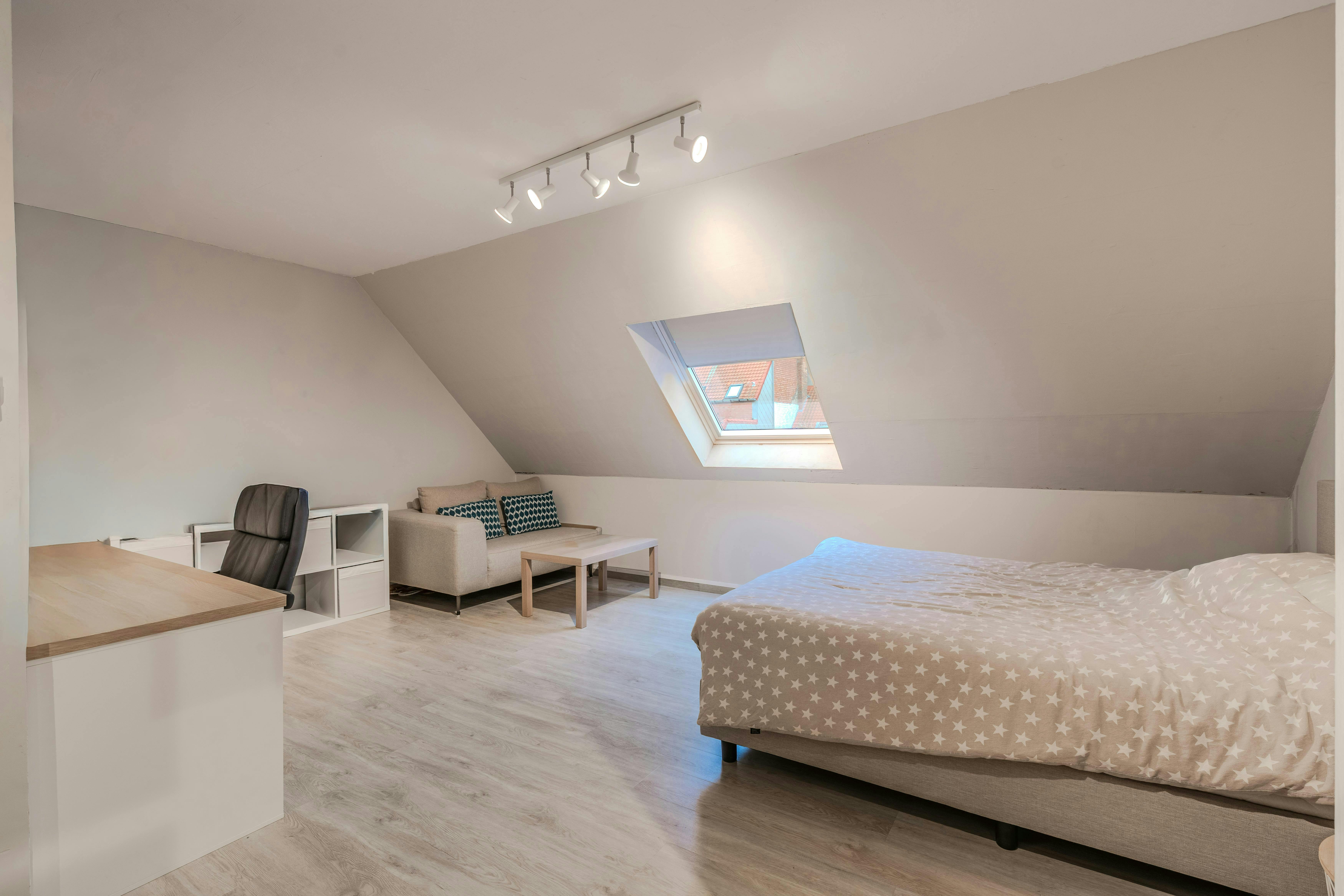 Recente woning met 4 slaapkamers te koop in Knokke-Heist foto 16