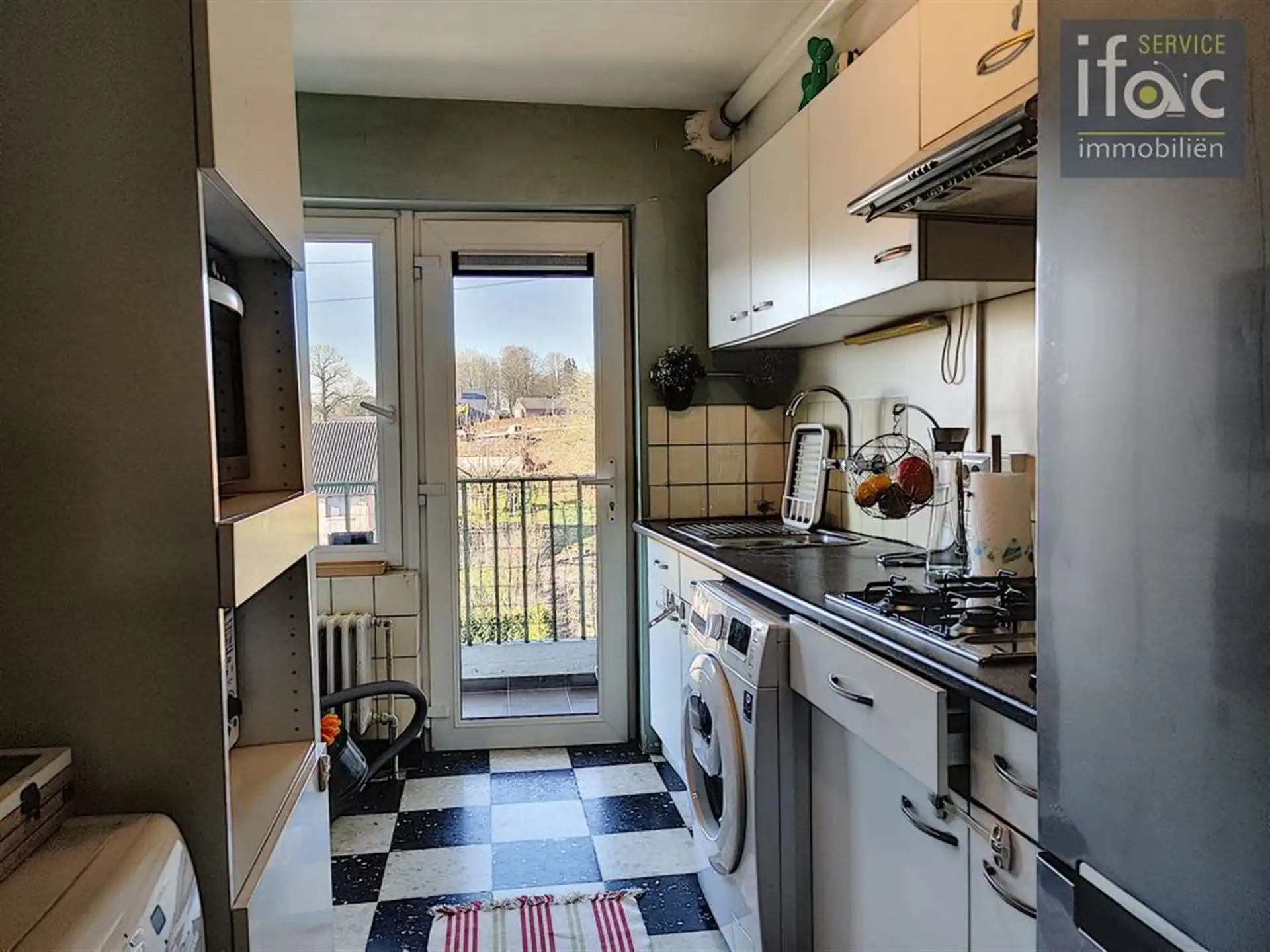 Opbrengsteigendom – 4 apts + garage foto 31