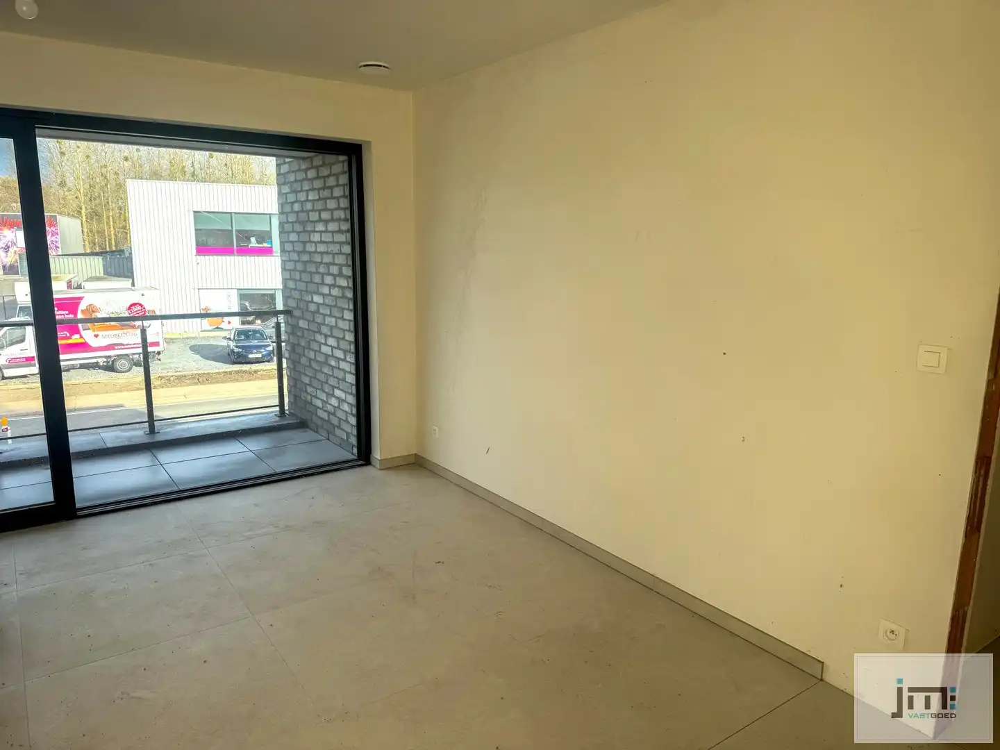 Ruim appartement met 3 slaapkamers foto 3