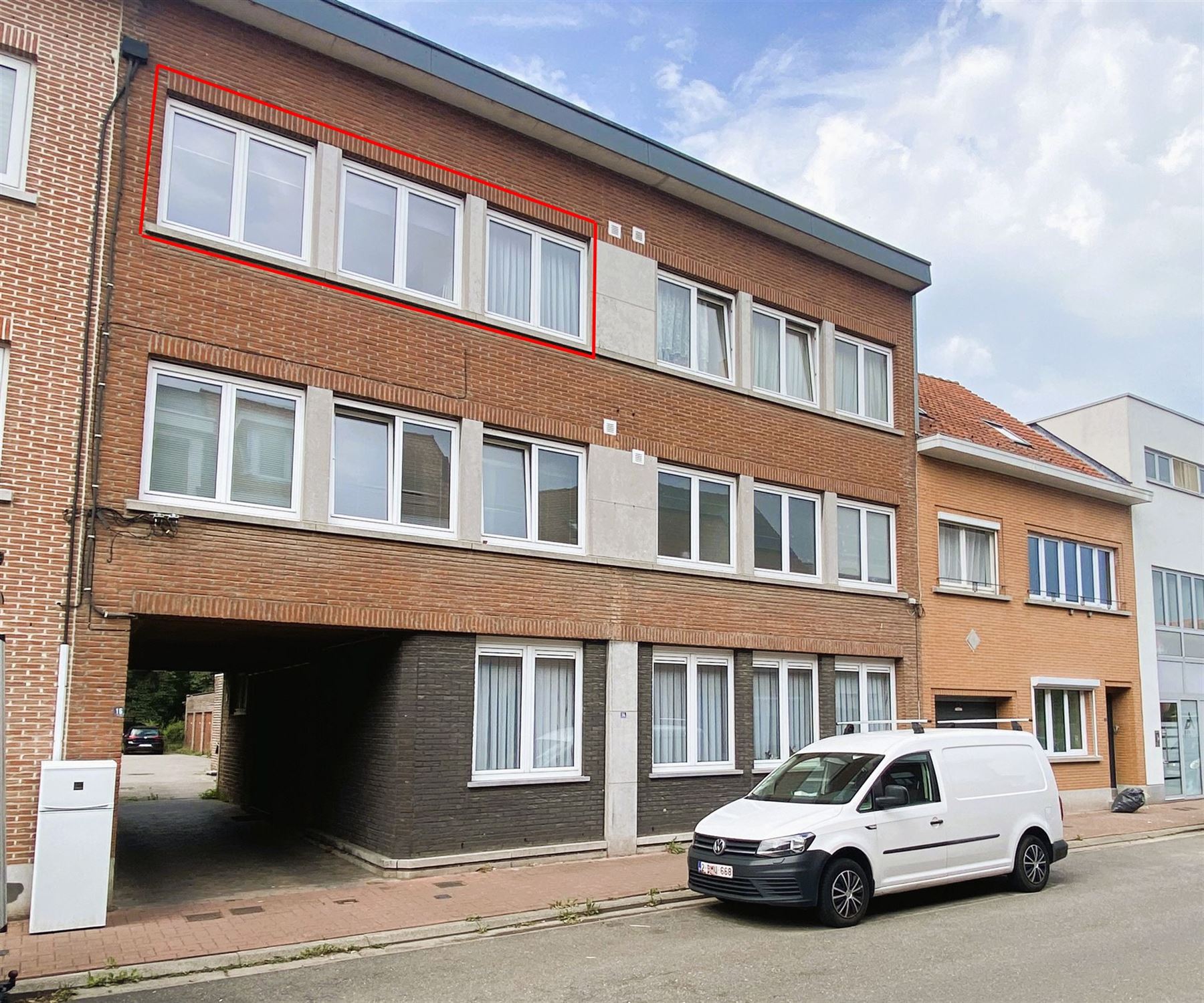 appartement foto {{pictureIndex}}