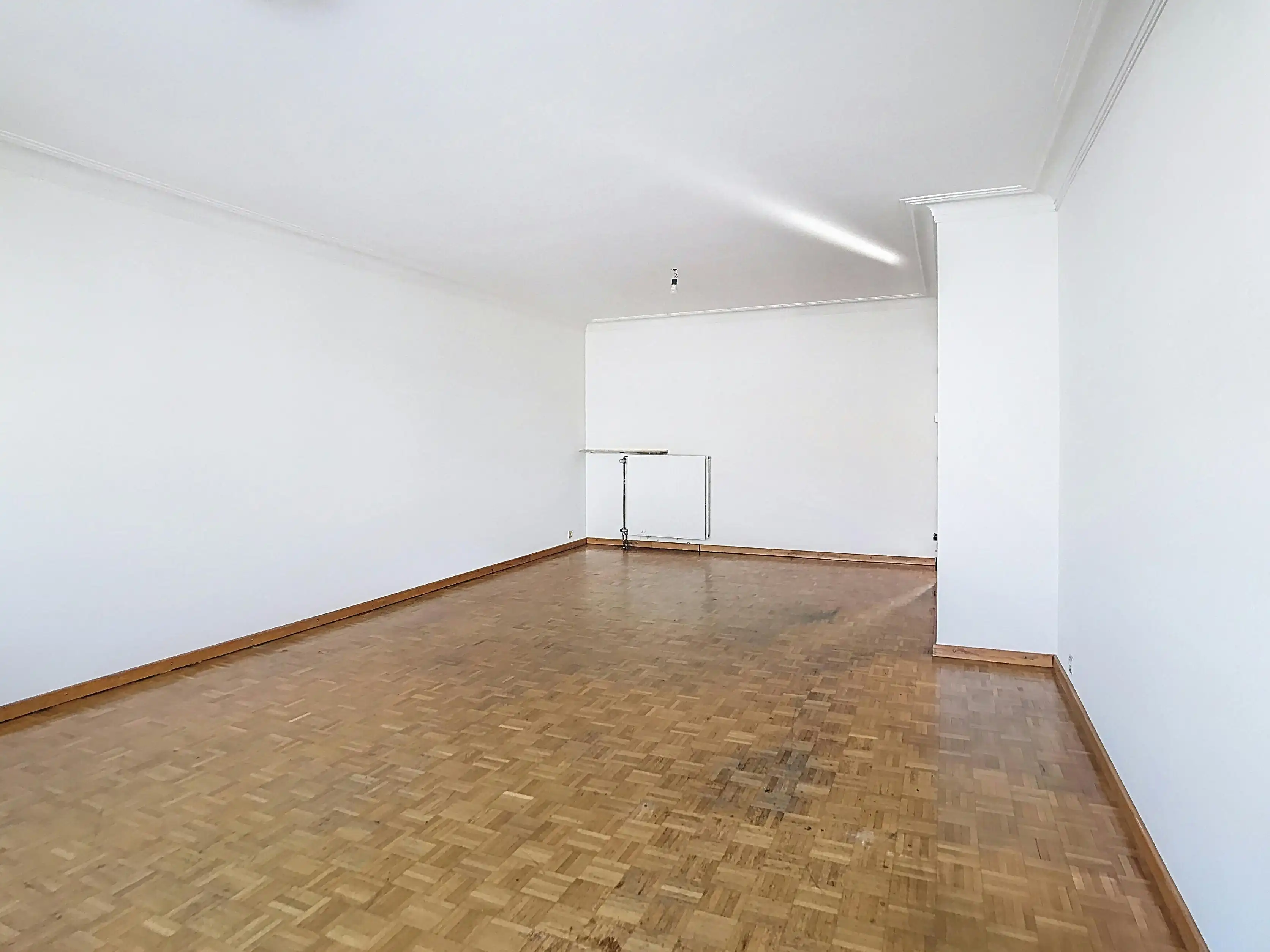 Centraal gelegen appartement met 2 slpkmrs (garage mogelijk) foto 5