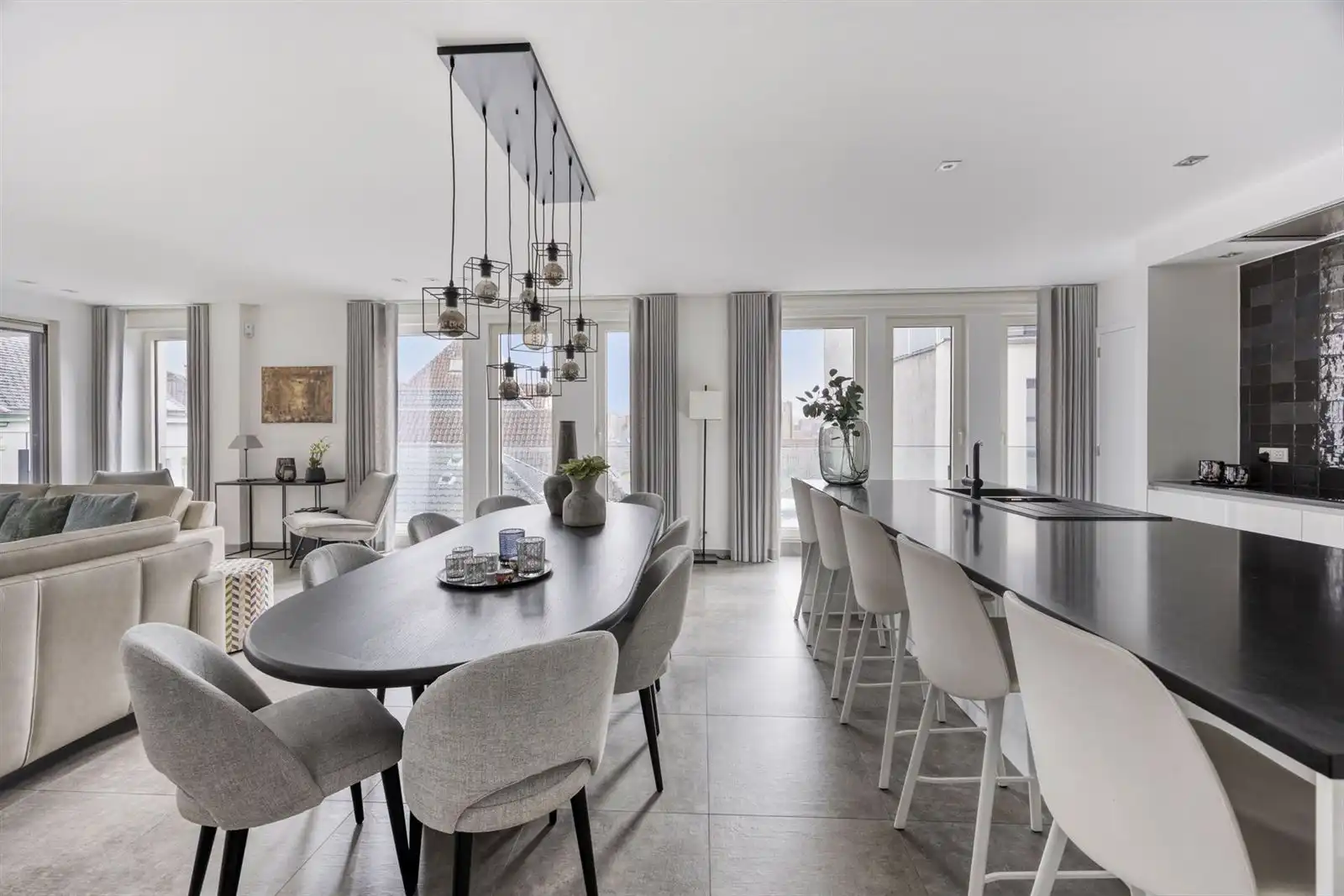 Appartement met 3 slaapkamers en terras  foto 6