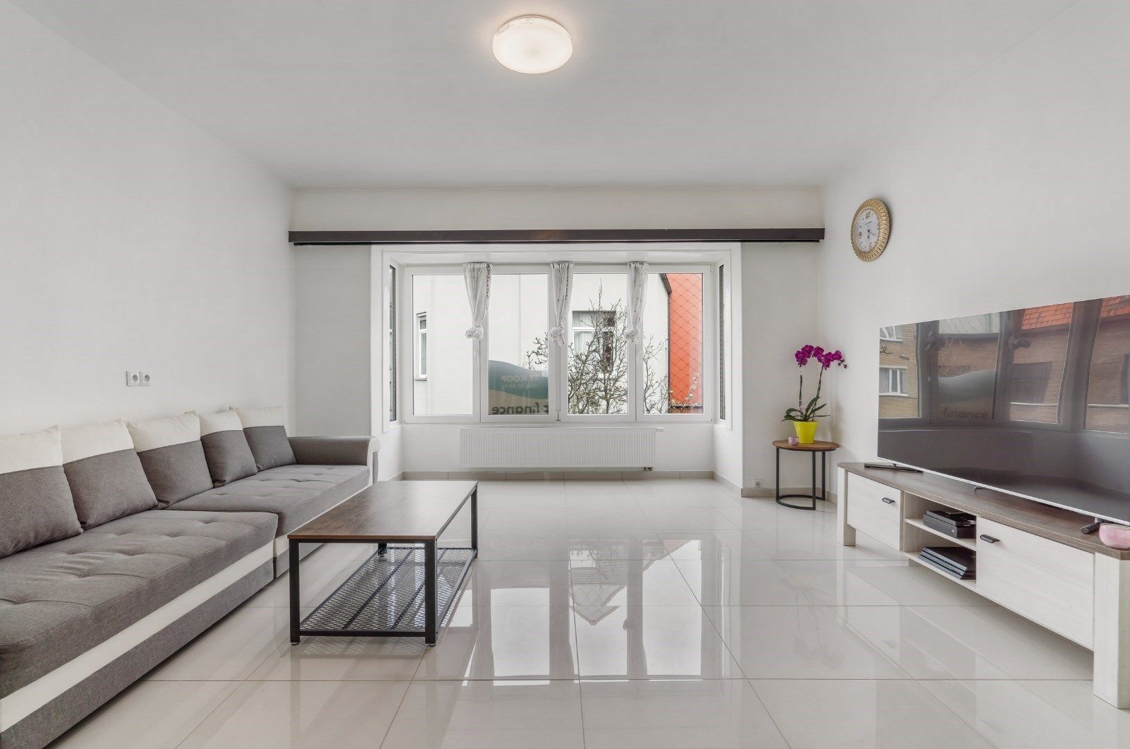 Verzorgde rijwoning gunstig gelegen te Oostende - Westerkwartier! foto 4