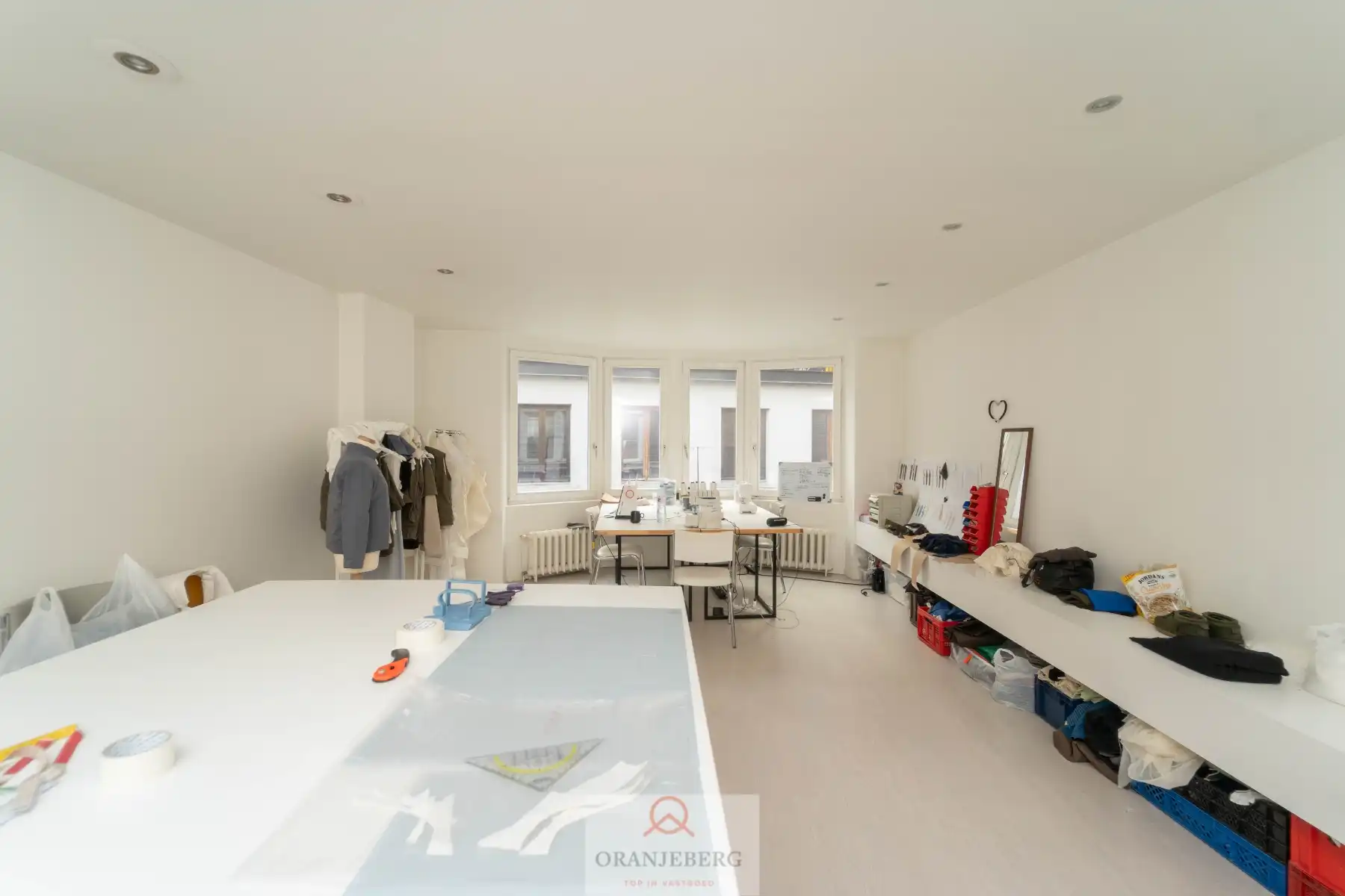 Handelshoekpand Te Huur in gezellig zijstraatje van de Mageleinstraat foto 15