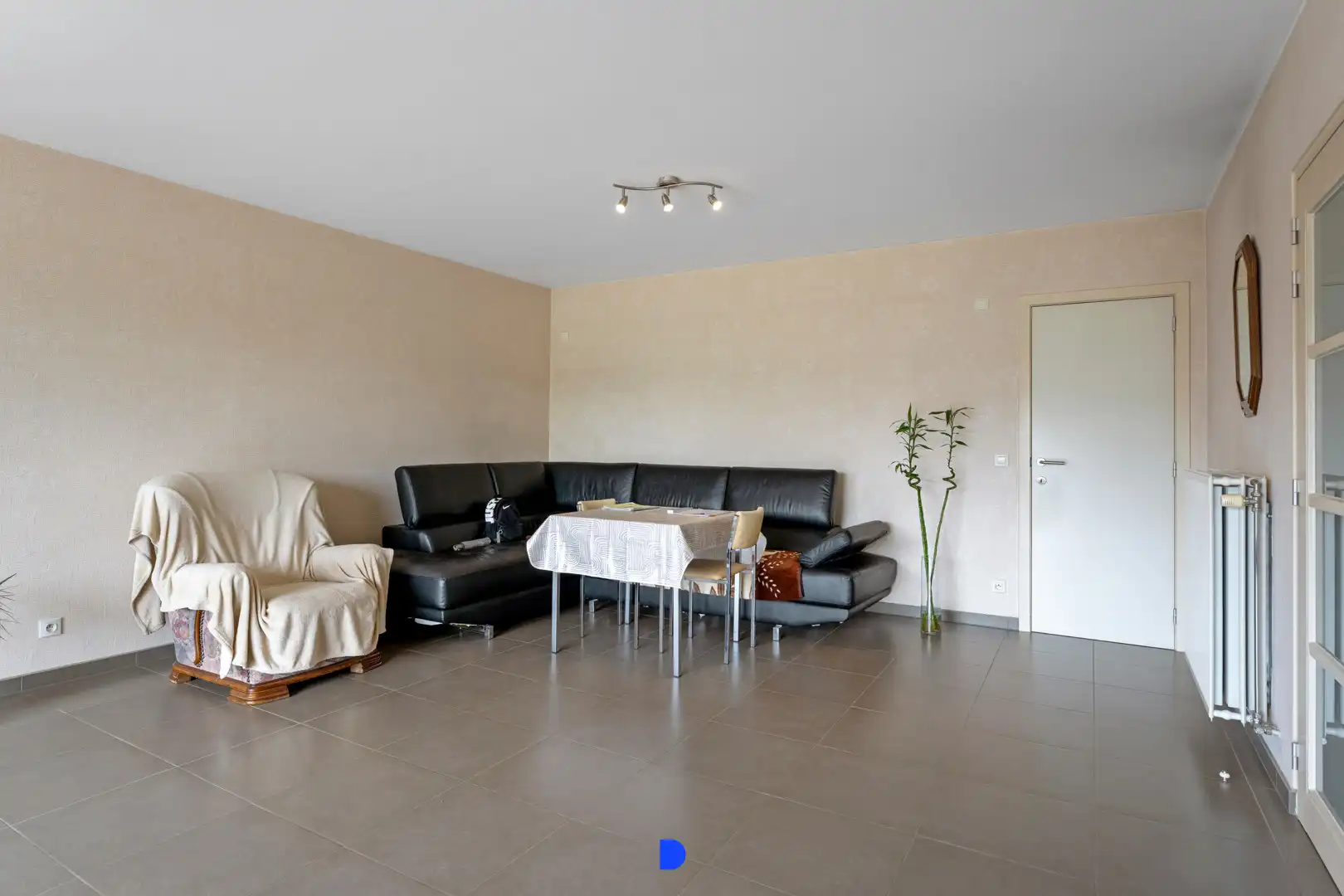 Mooi appartement met terras. foto 6