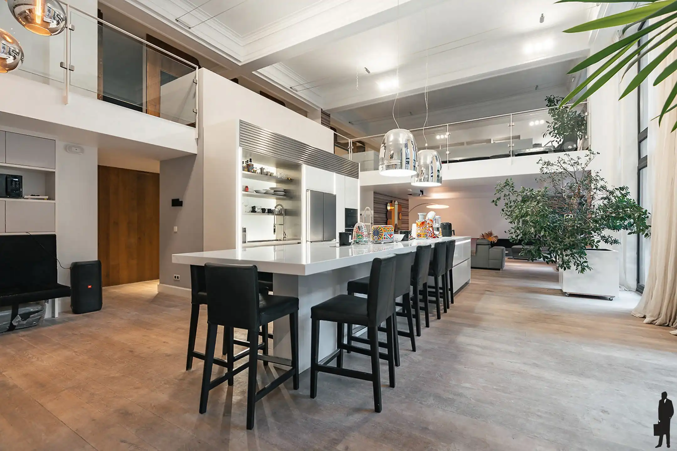 Unieke loftvilla met high-end afwerking en een fenomenale private stadstuin van 400 m² foto 5