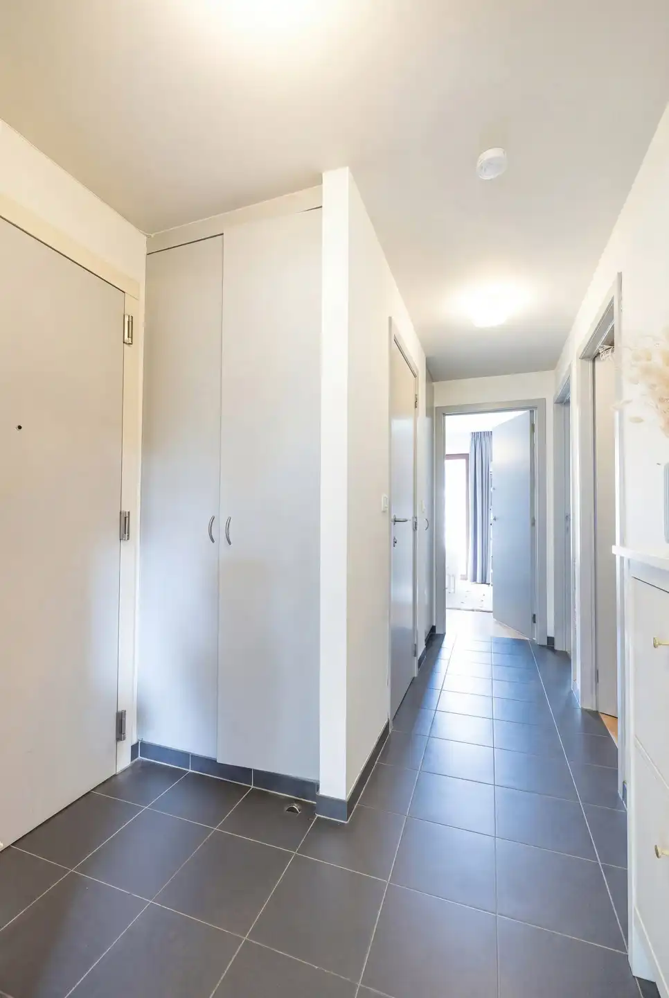 Appartement met 2 slaapkamers + P foto 7