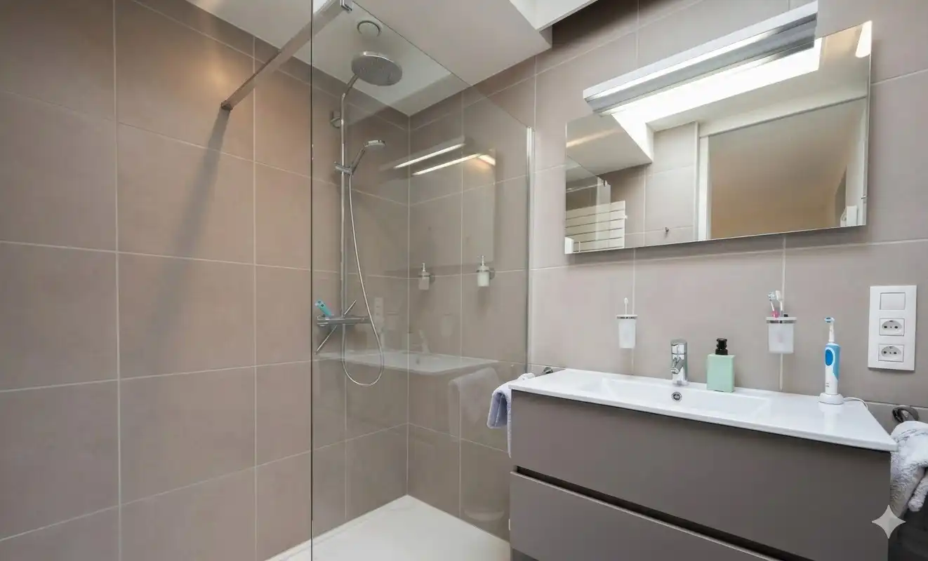 Instapklaar 1-slaapkamerappartement met terras foto 9