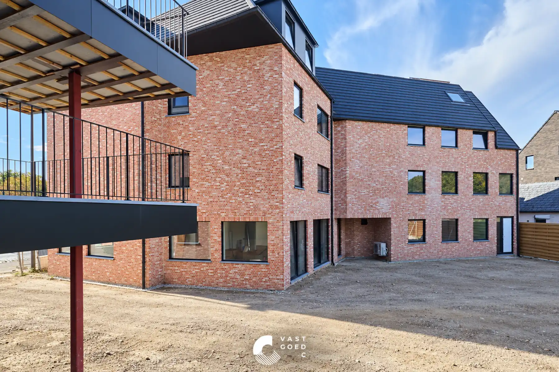 Appartement te koop foto 3