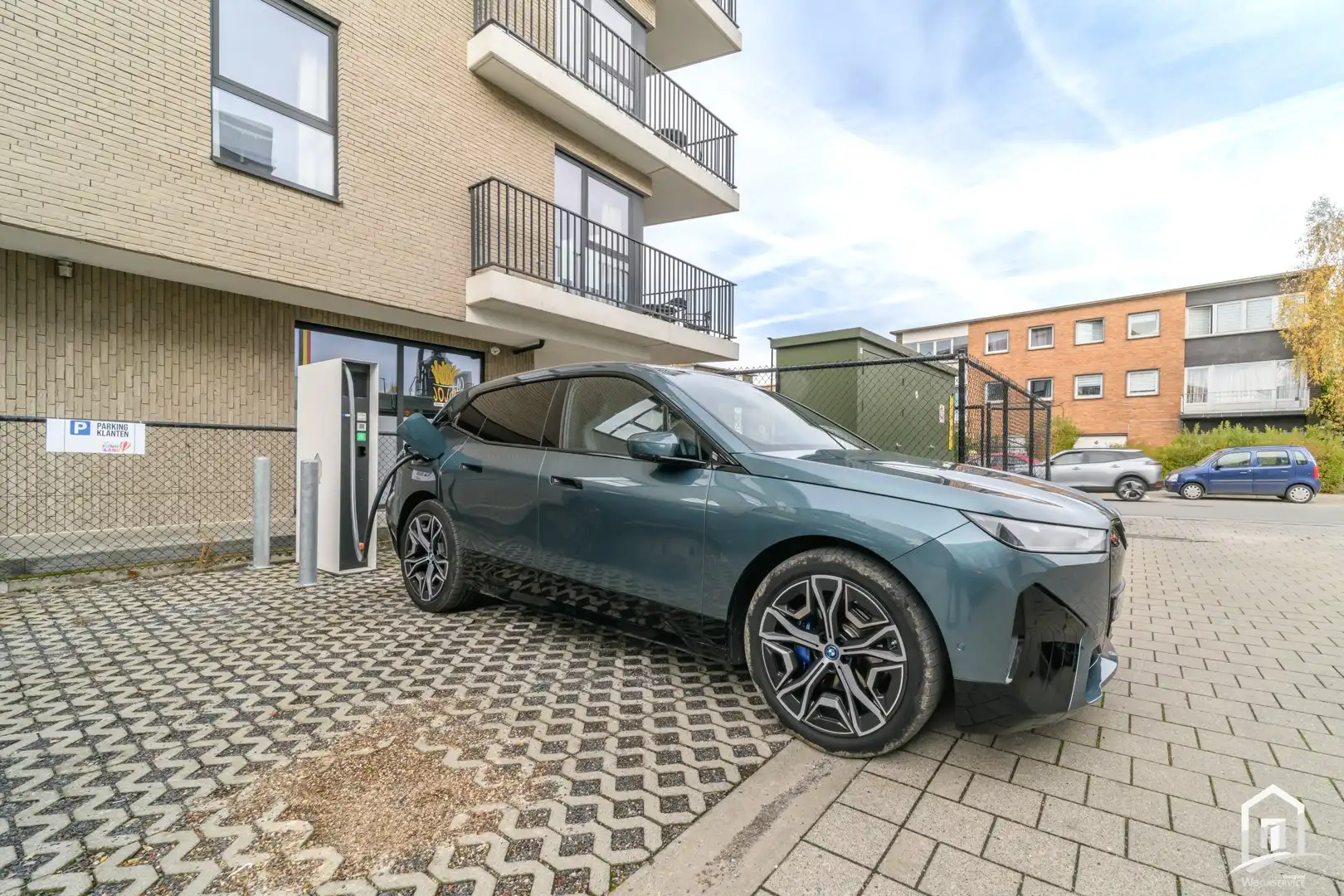 Recente casco handels- of kantoorruimte met sterke investeringswaarde in Sint-Pieters-Leeuw foto 6