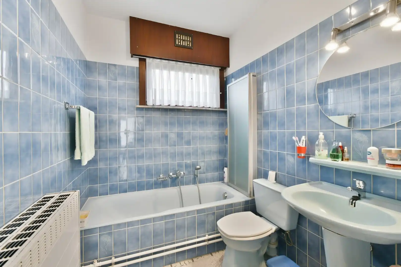Rustig gelegen woning met 4 slaapkamers foto 11