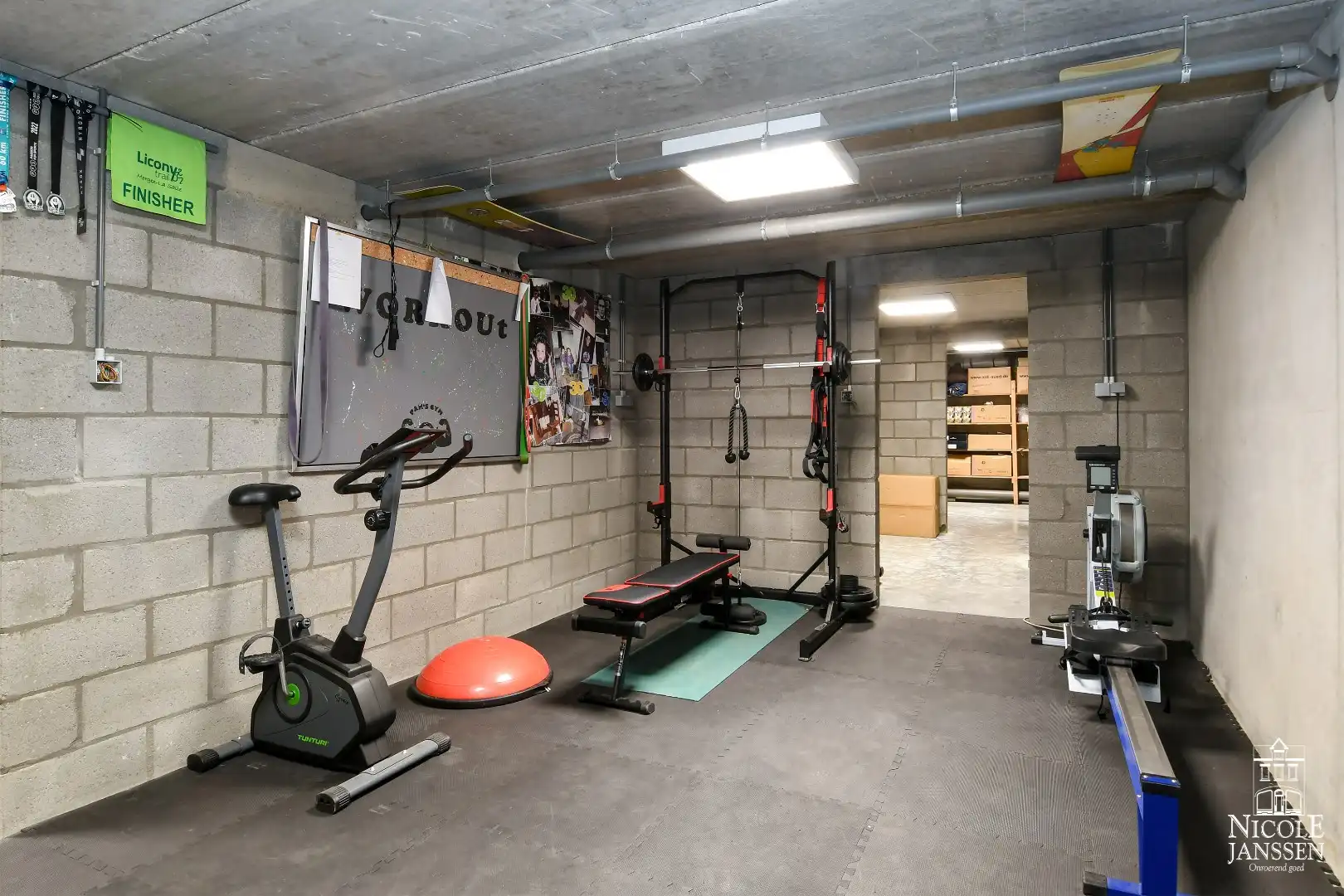 Energiezuinig modern huis met fantastisch vrij uitzicht foto 26