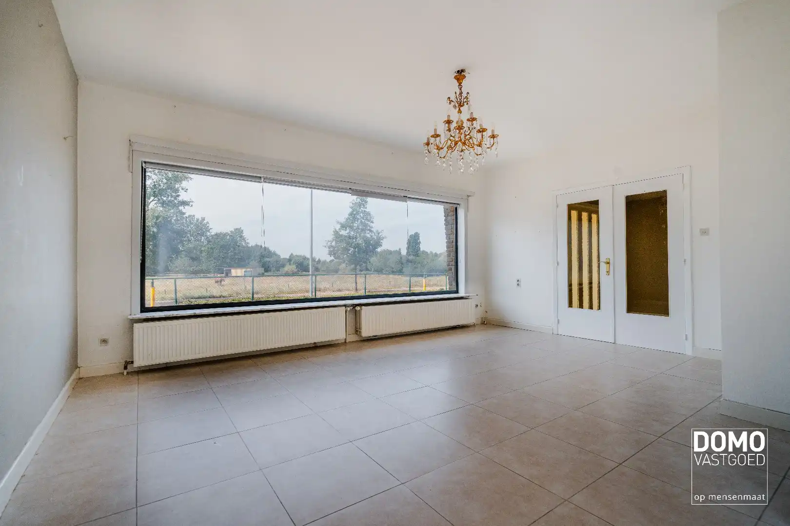Open bebouwing met verkaveling mogelijkheden. Optioneel naastliggend perceel hooiland van 60a10ca bij aan te kopen. foto 5