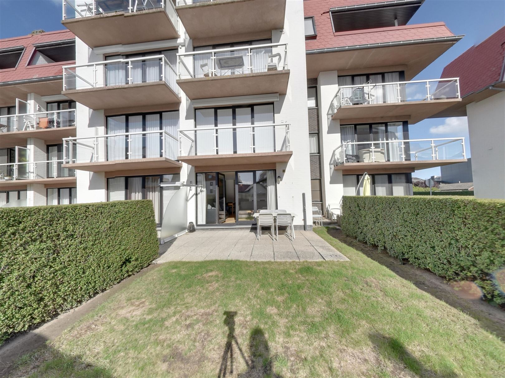 Hoofdfoto van de publicatie: appartement met ruim terras en tuin