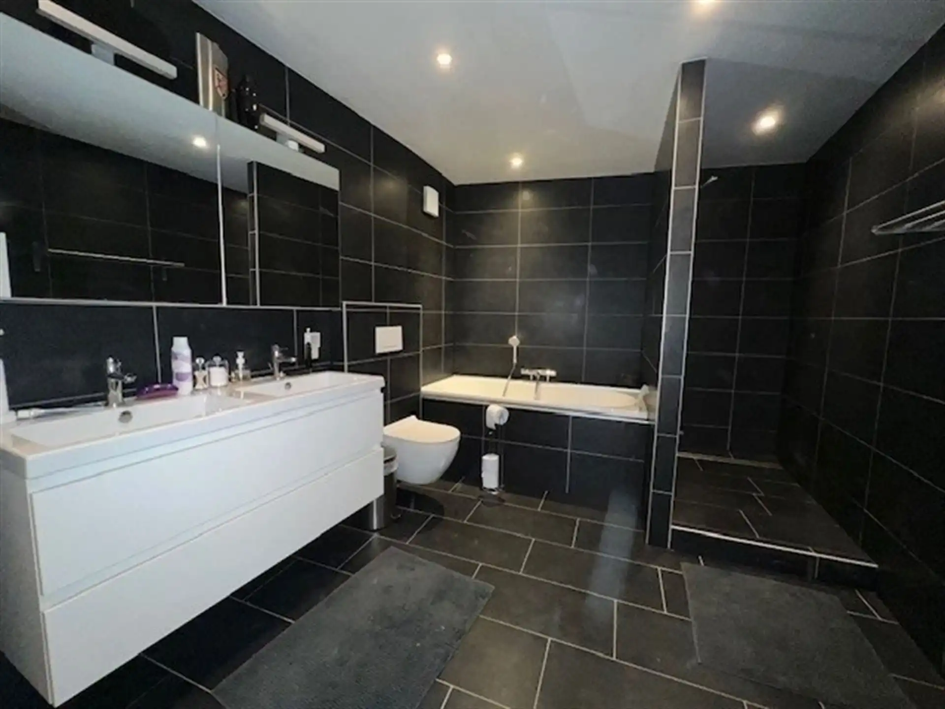 Gezellige woning met garage! foto 6