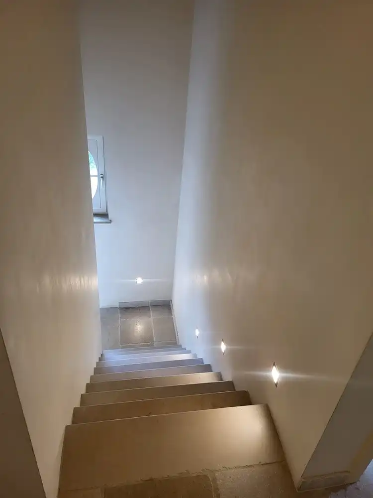 Stijlvol appartement met 2 slaapkamers op toplocatie in de Armand Maclotlaan, nabij Molenvijvers en ZOL Genk. foto 2