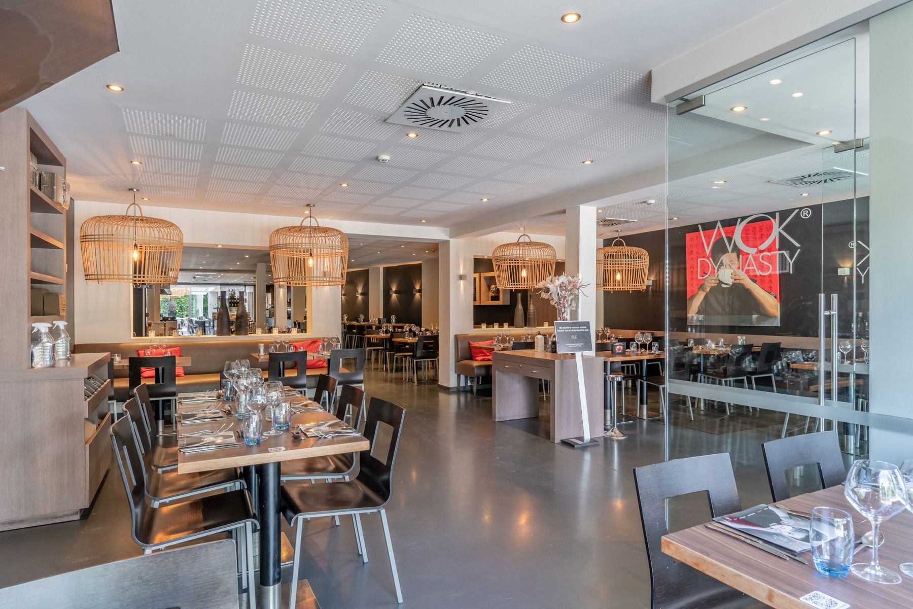 Prachtig commercieel pand met stadstuin in het hart van Aartselaar foto 13