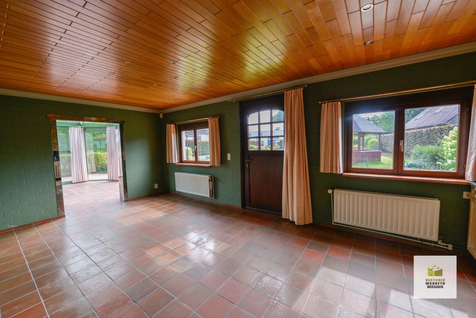 Uitbreidbare gelijkvloerse woning met grote garage op 1303m2 foto 12