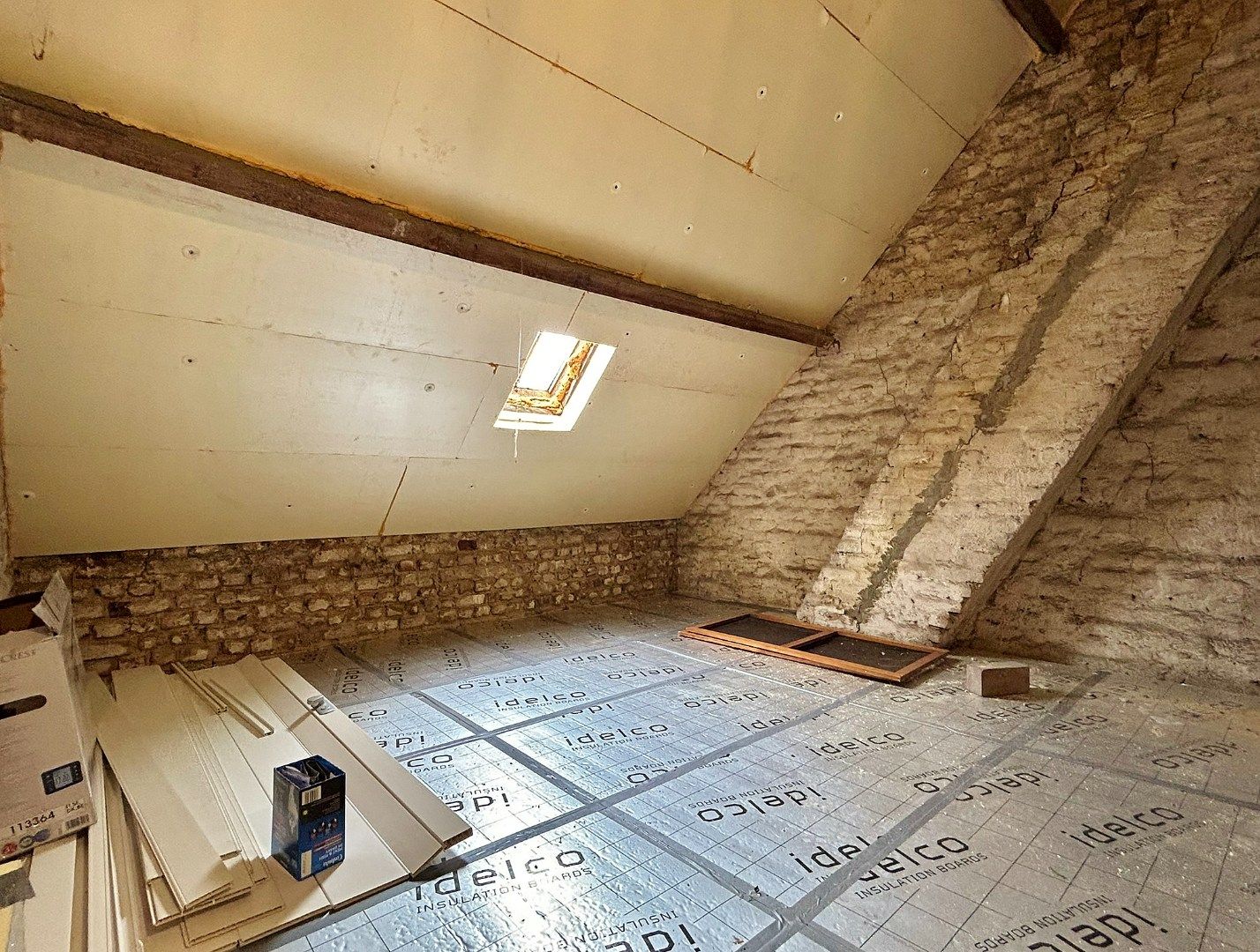 Gezellige rijwoning met koer in het centrum van Ieper foto 10