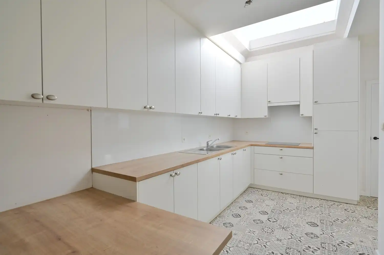 Instapklare gezinswoning met 3 slpk en gezellige stadstuin foto 6