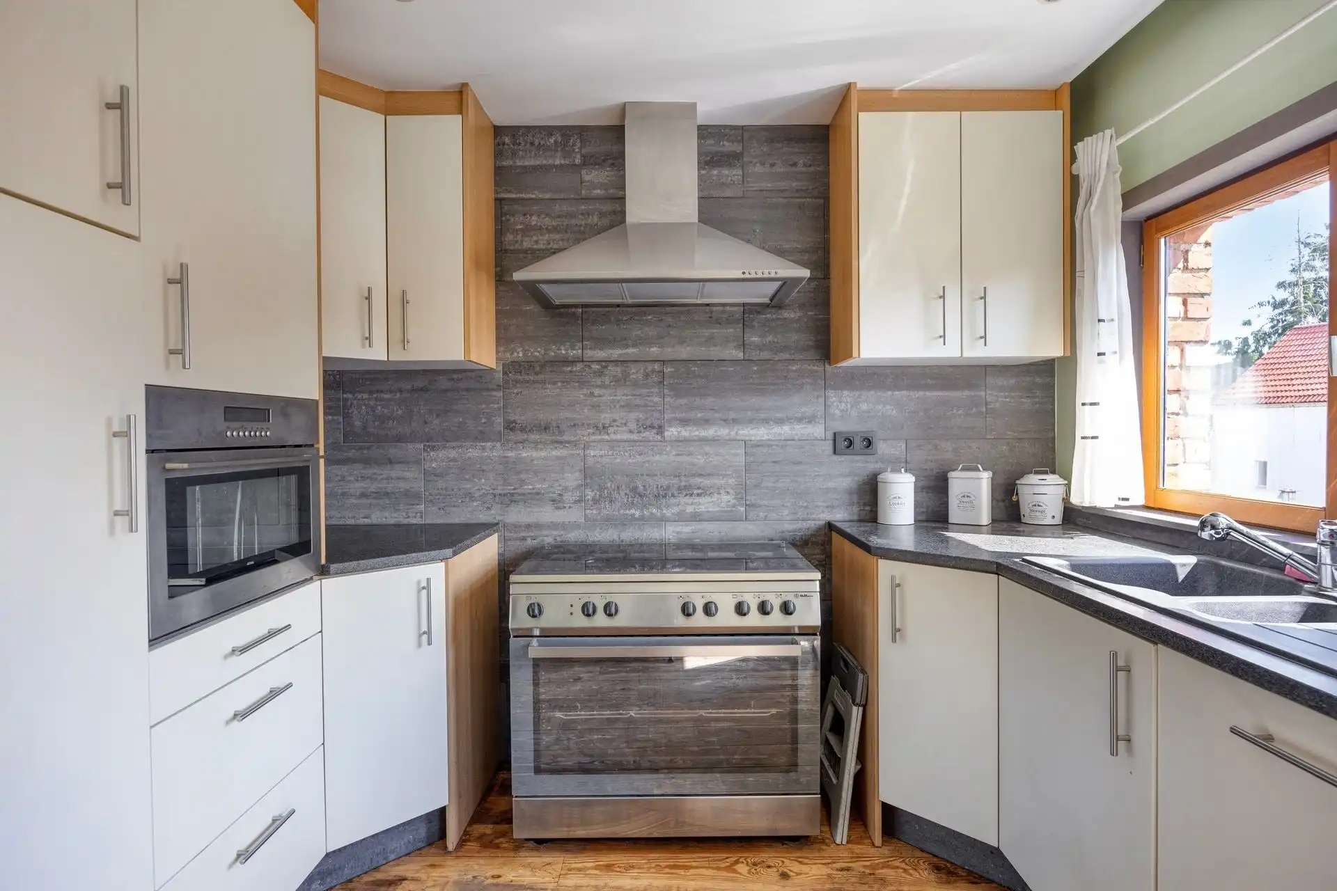 Instapklare woning met zonnige tuin! foto 8