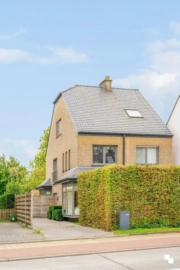 Karaktervolle, instapklare gezinswoning in Merelbeke foto 4