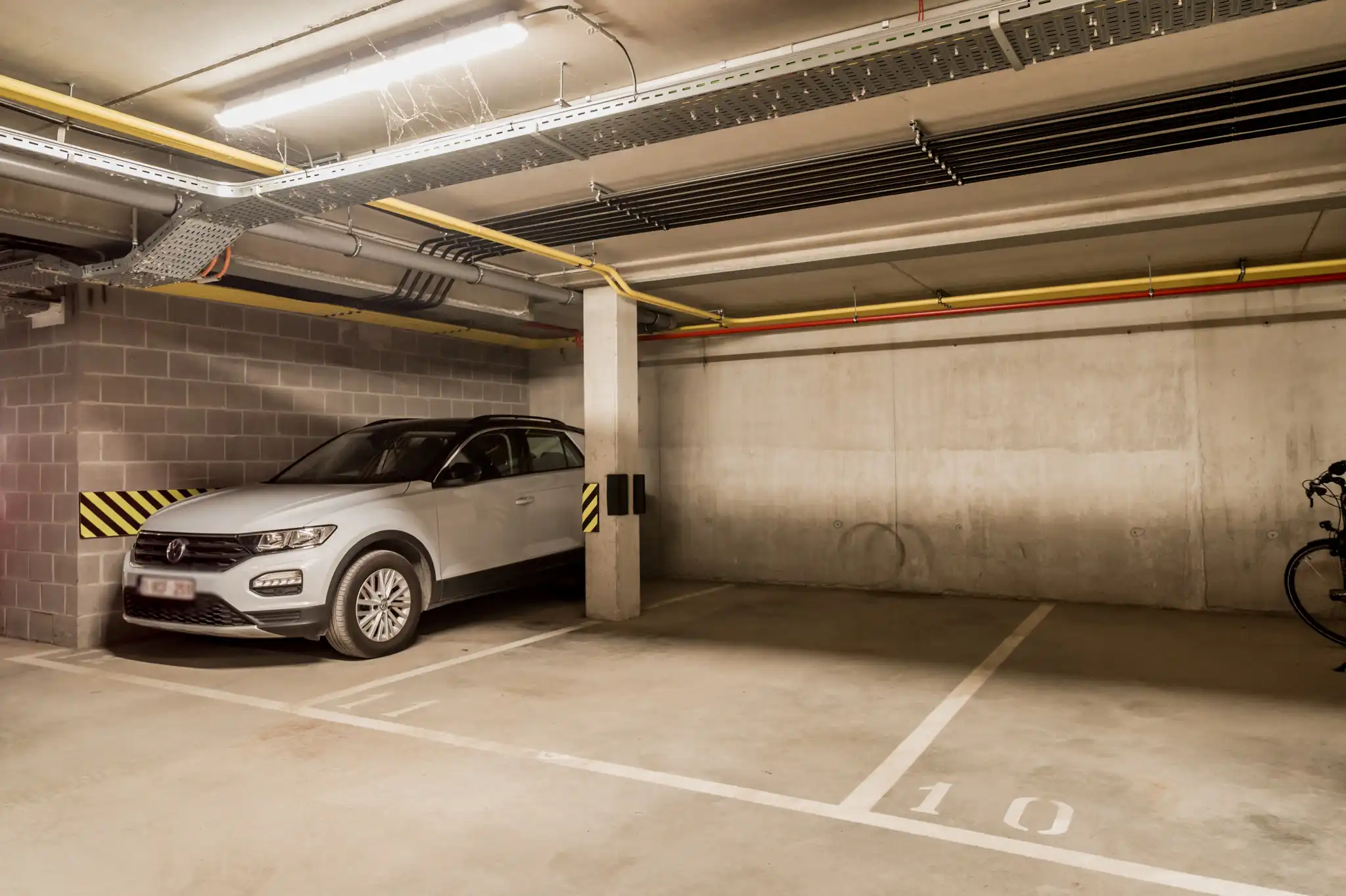 Stijlvol gelijkvloers appartement met 3 slaapkamers en ruim terras in groene, autoluwe woonomgeving foto 23