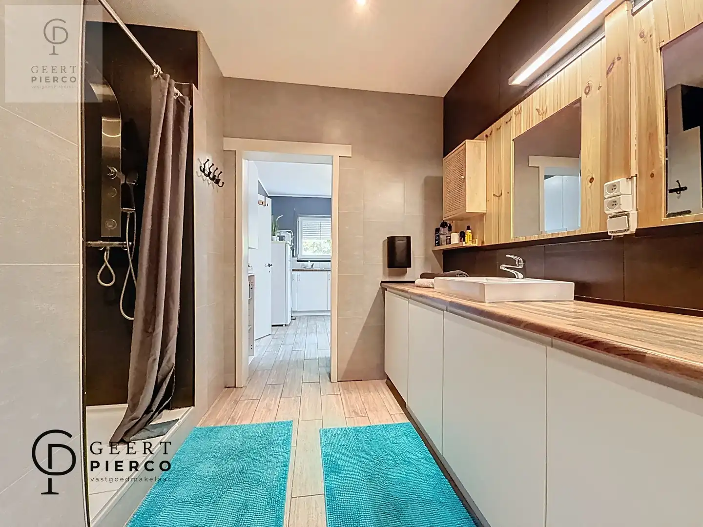 Knappe woning met ruimte foto 16