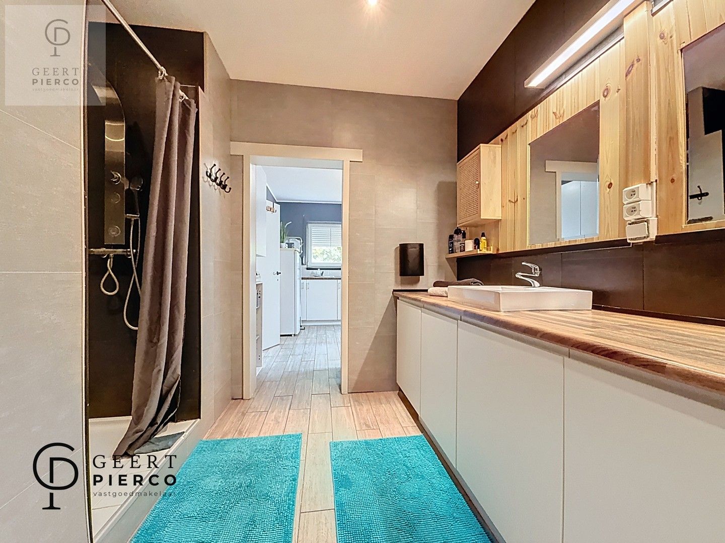 Knappe woning met ruimte foto 16