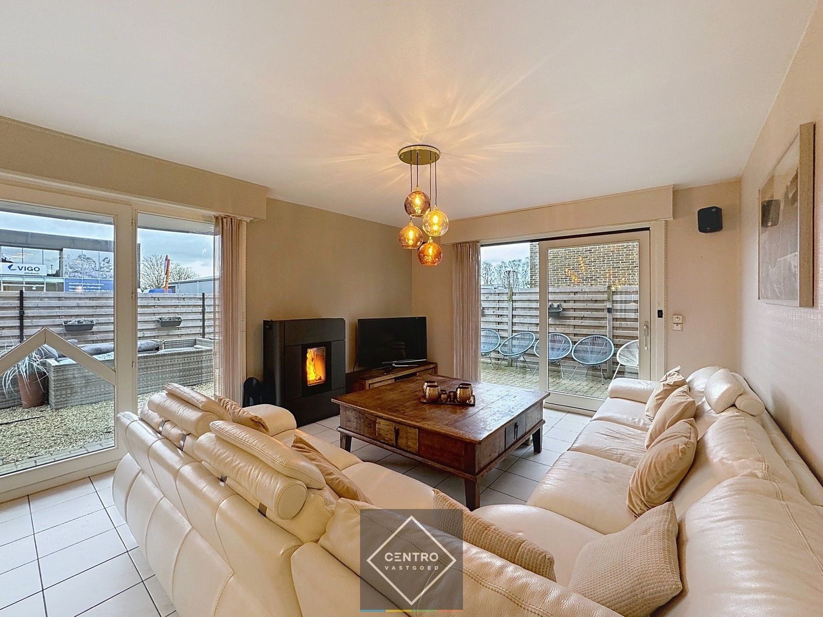 Appartement met 2 slpks MET garagebox en RUIME zonneterrassen! foto 5