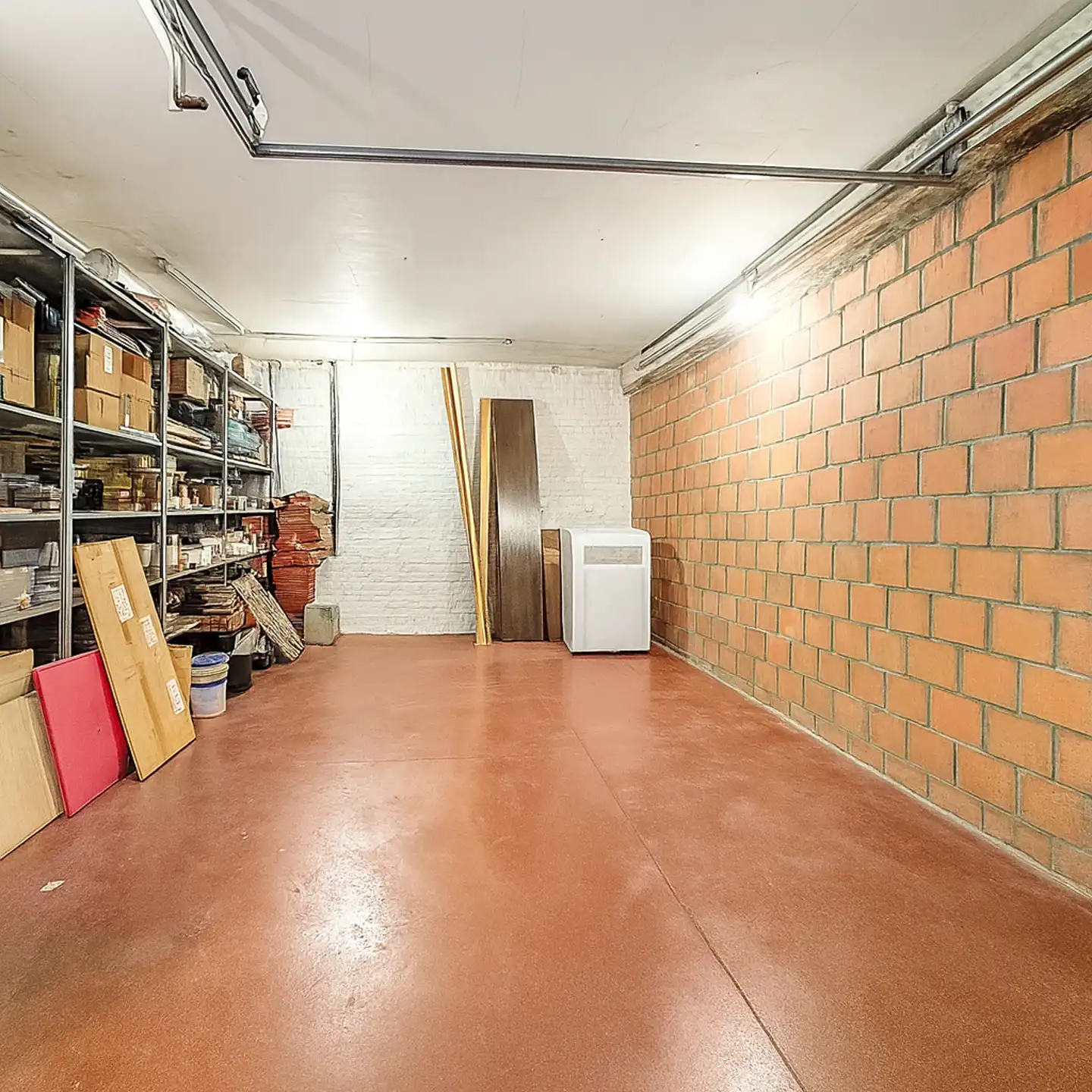 HANDELSPAND GELIJKVLOERS van +/- 95 m², centrale ligging foto 8