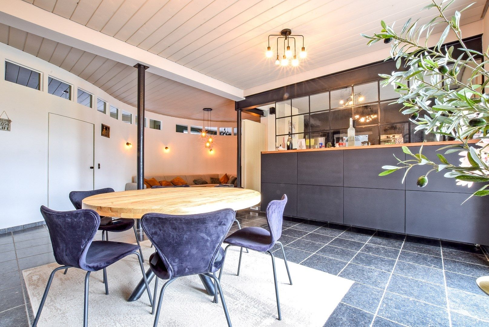 Unieke charmewoning met weide (9.400 m²) in het landelijke Woumen (Diksmuide) foto 6