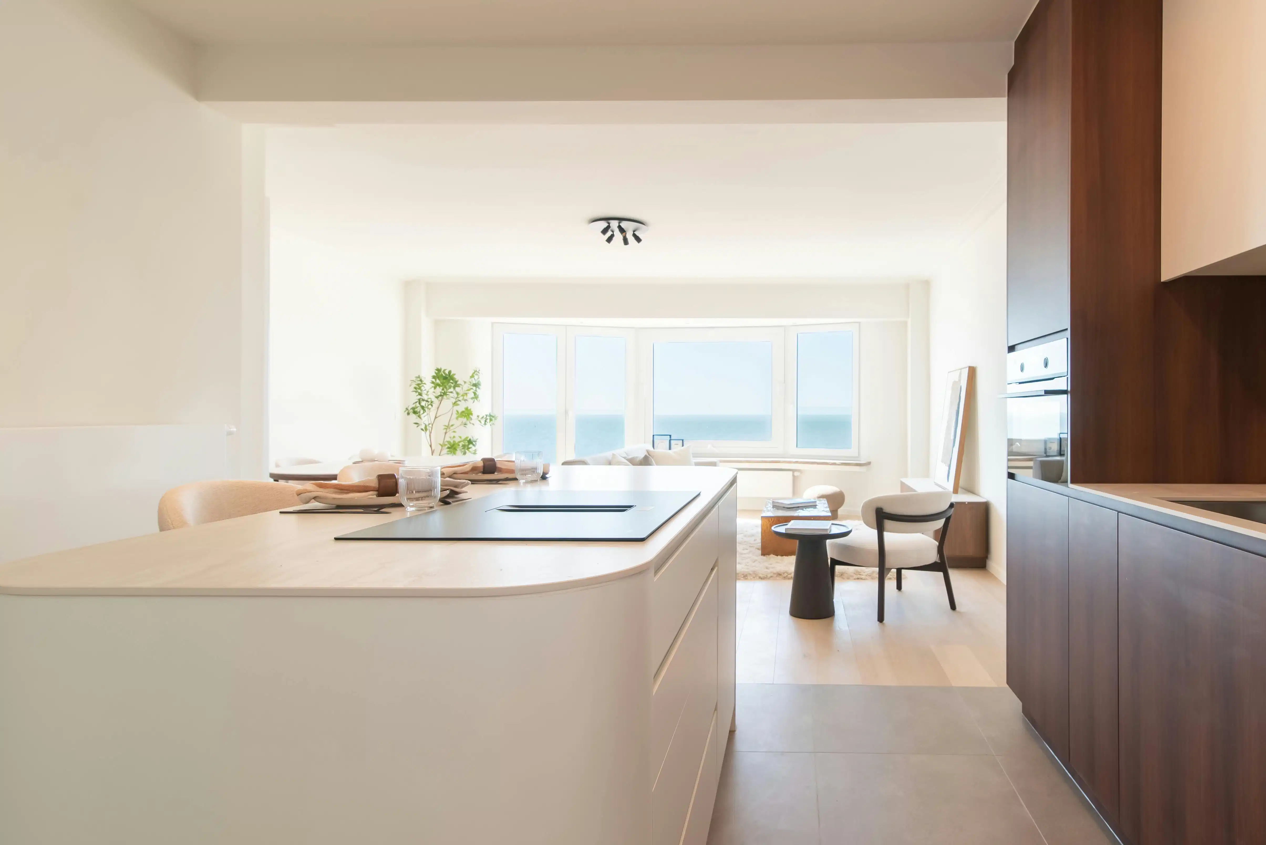Fantastisch 3-slaapkamerappartement met frontaal zeezicht foto 10