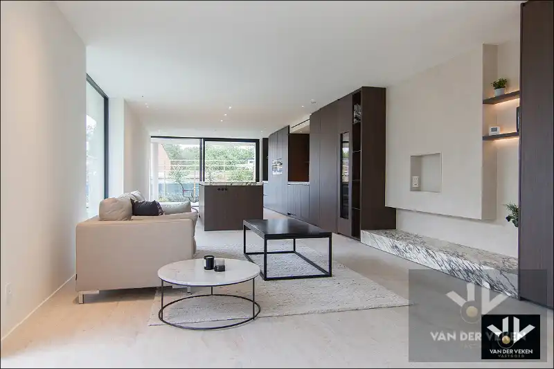 LUXUEUZE VILLA OB OP FIETSAFSTAND VAN HASSELT-CENTRUM foto 13