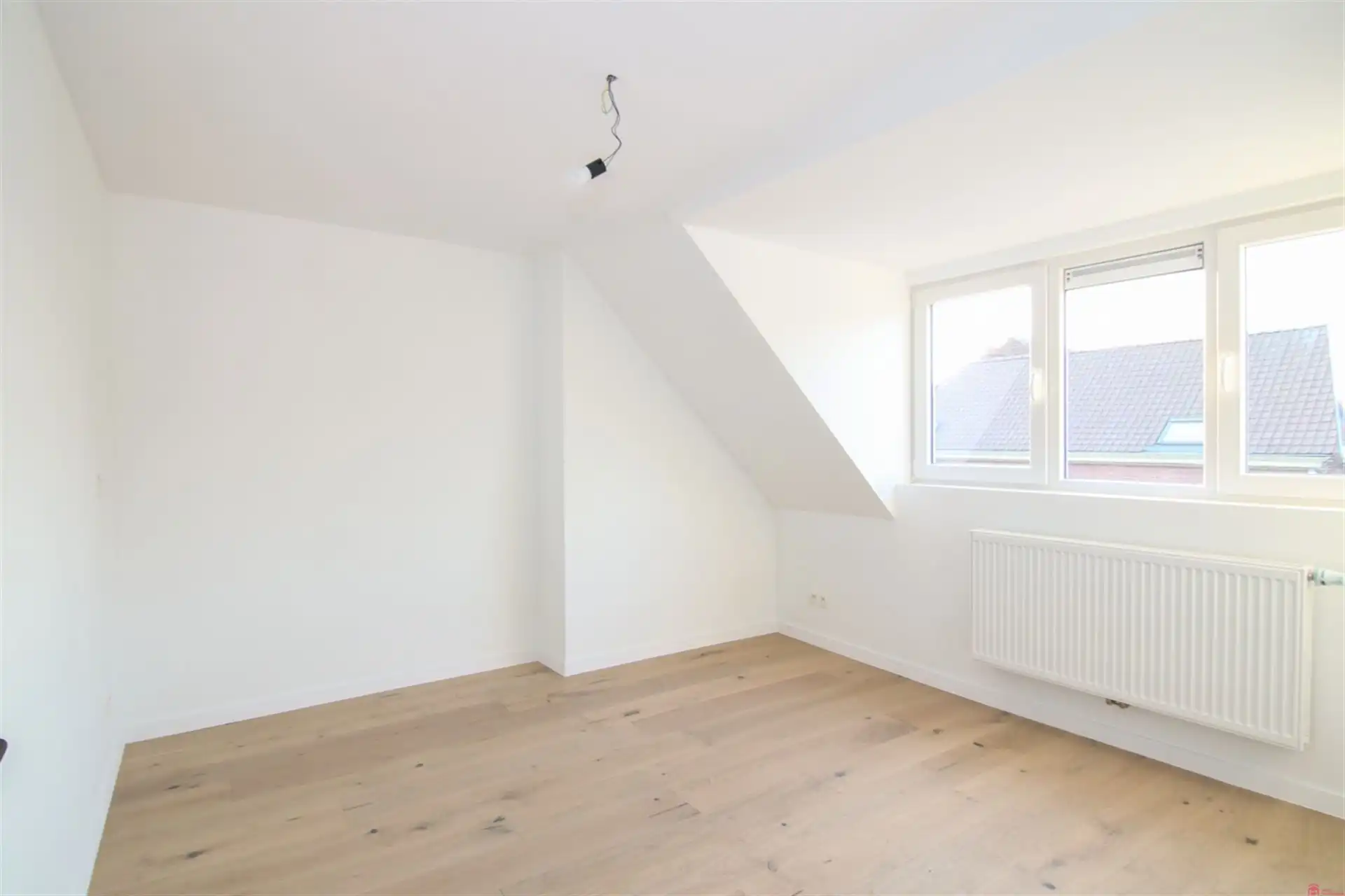 Mooi vernieuwde woning op Pius-X foto 15