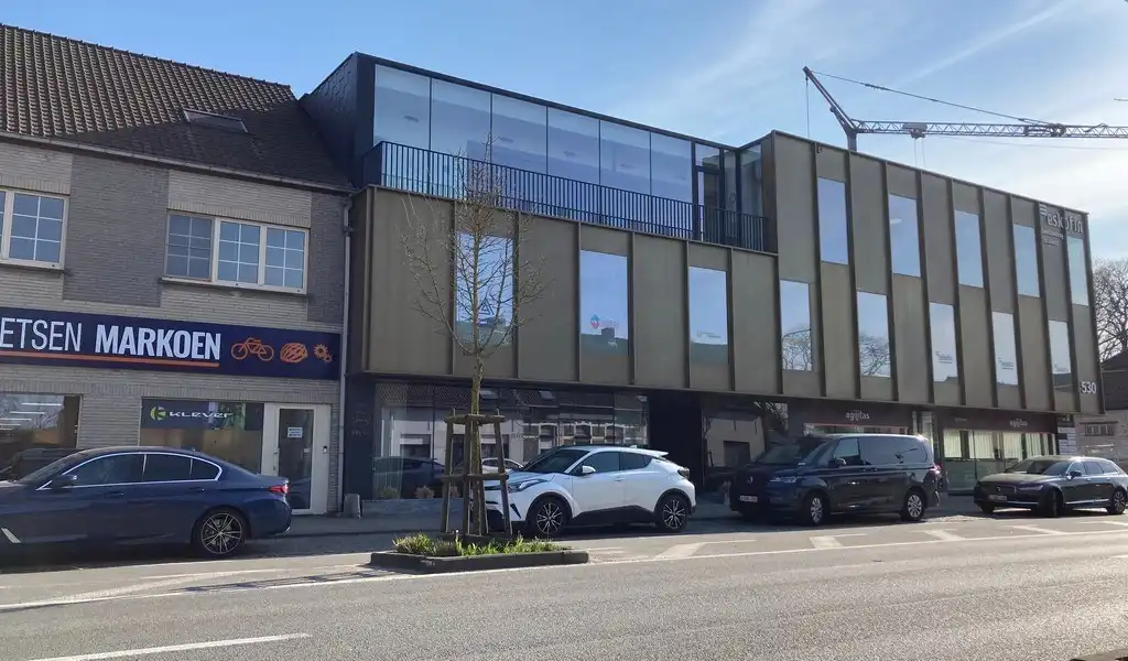 Full service kantoor in Business District in Destelbergen foto {{pictureIndex}}