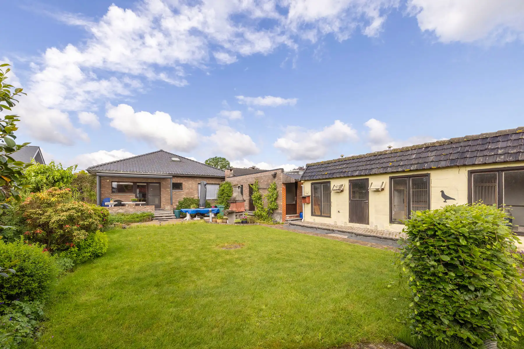 Onderhouden laagbouwwoning met 3slpk, garage en tuin foto 16