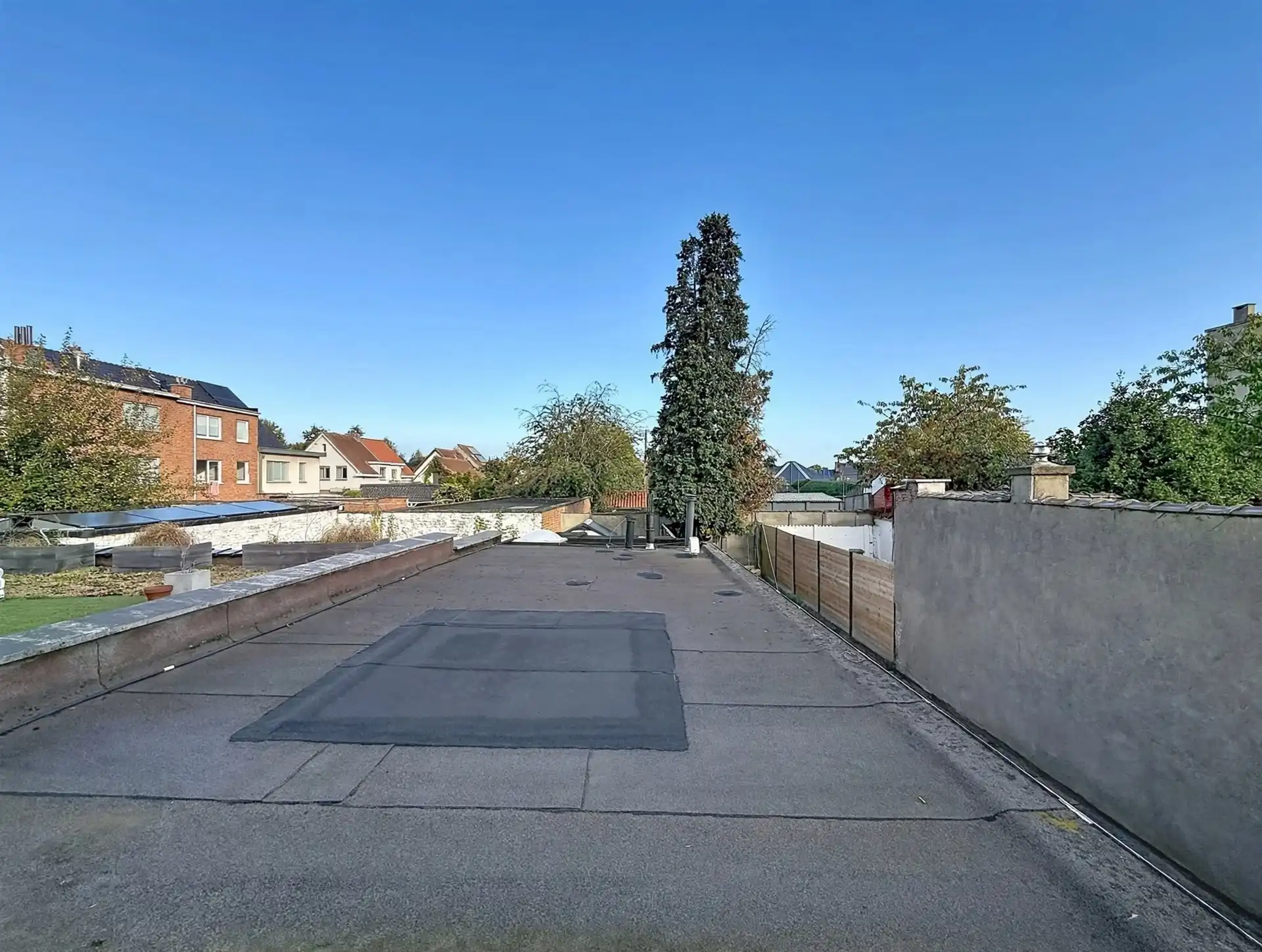 VOLLEDIG GERENOVEERD DUPLEXAPPARTEMENT IN SINT-NIKLAAS EPC A & NETTO RENDEMENT VAN 4%!  foto 11