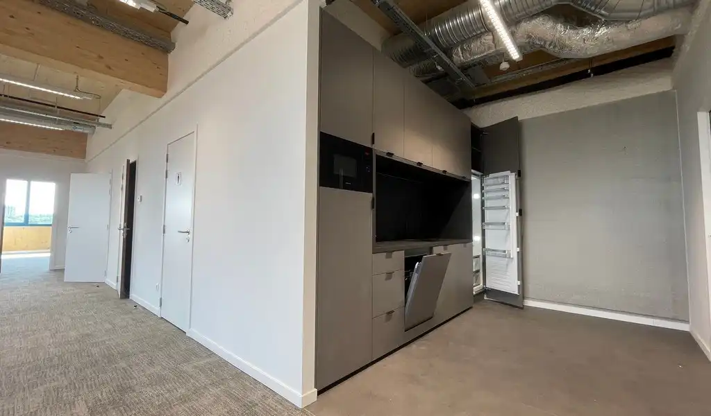 Nieuwbouw kantoren te huur op Blue Gate site te Antwerpen foto 5