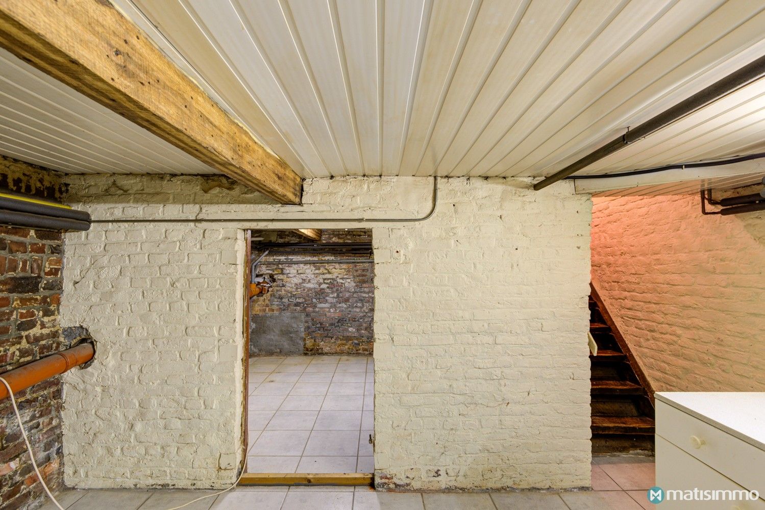 KARAKTERVOL HERENHUIS IN HET HISTORISCHE CENTRUM VAN TONGEREN foto 26